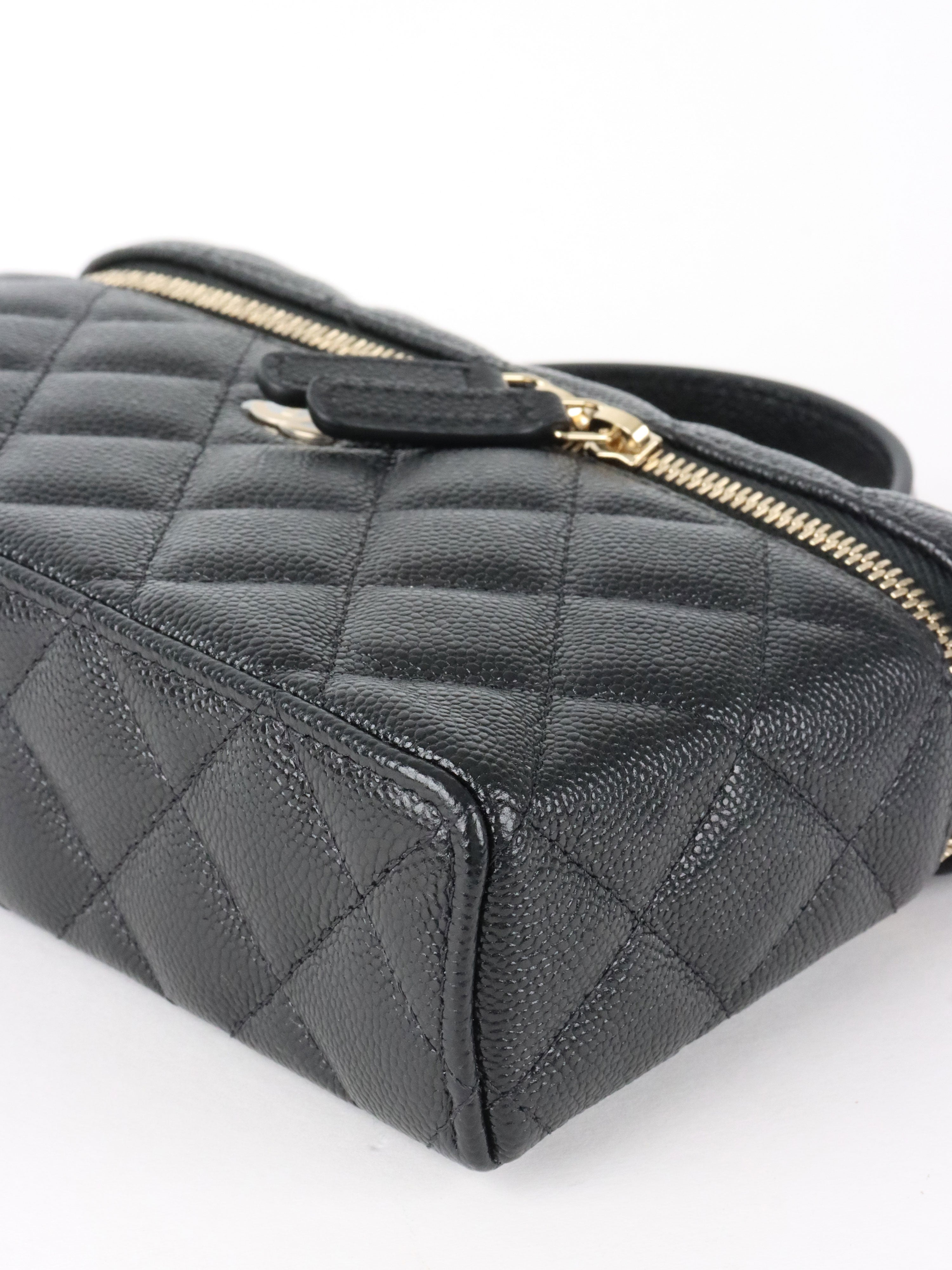 Chanel Black Caviar Classic Vanity With Chain