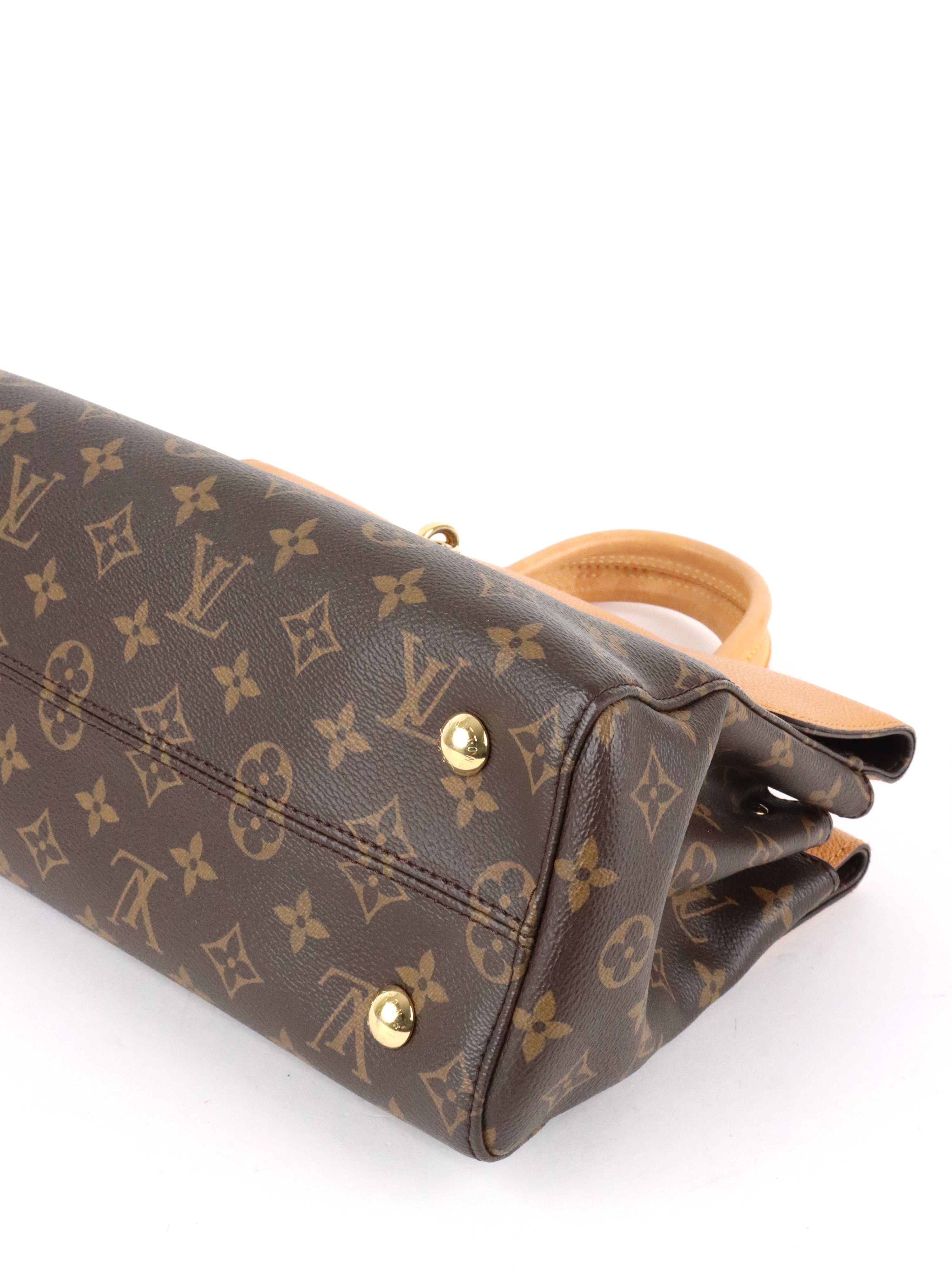 Louis Vuitton Yellow Epice Monogram Venus Shoulder Bag
