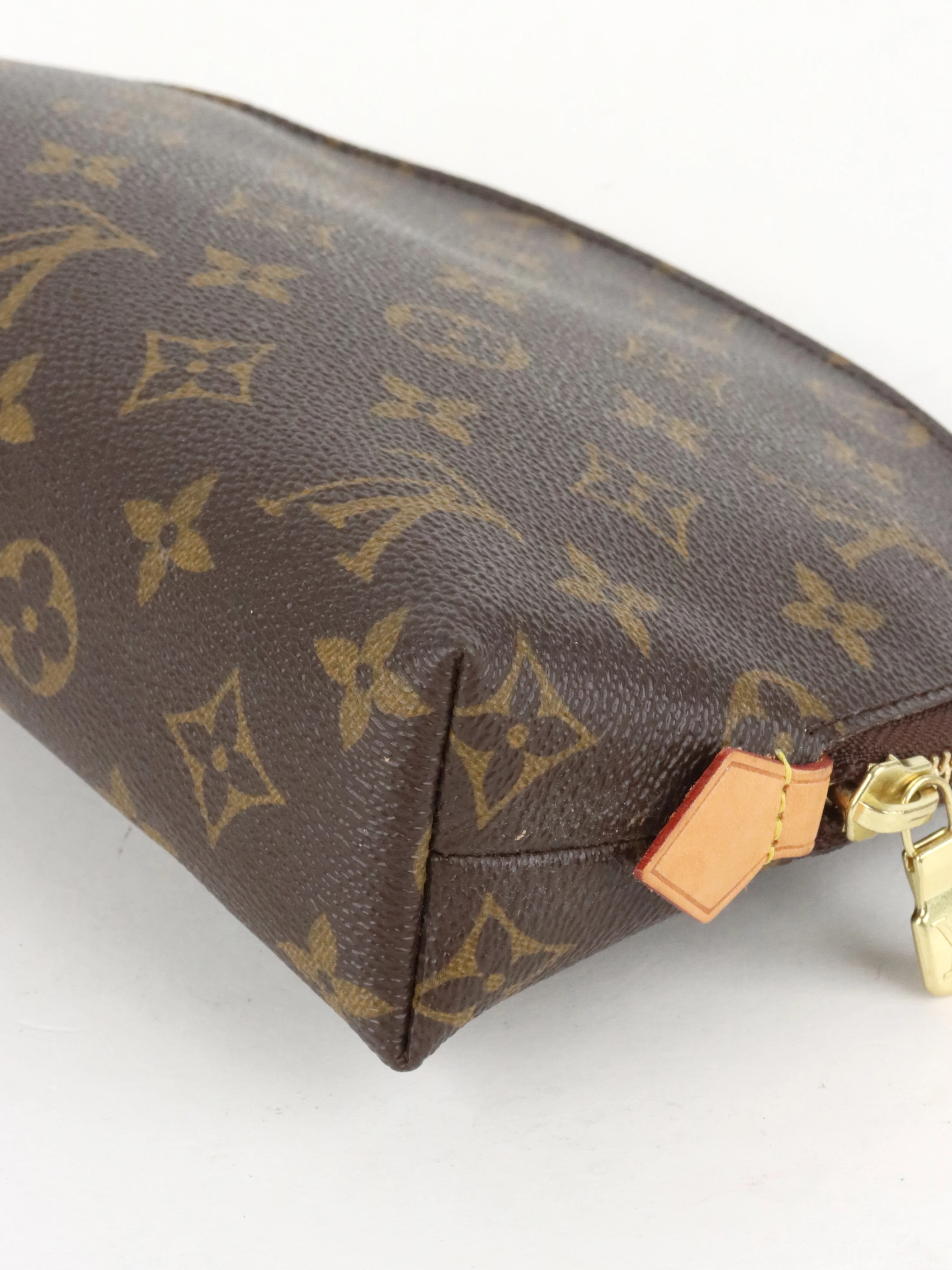 Louis Vuitton Monogram Cosmetic Pouch MM