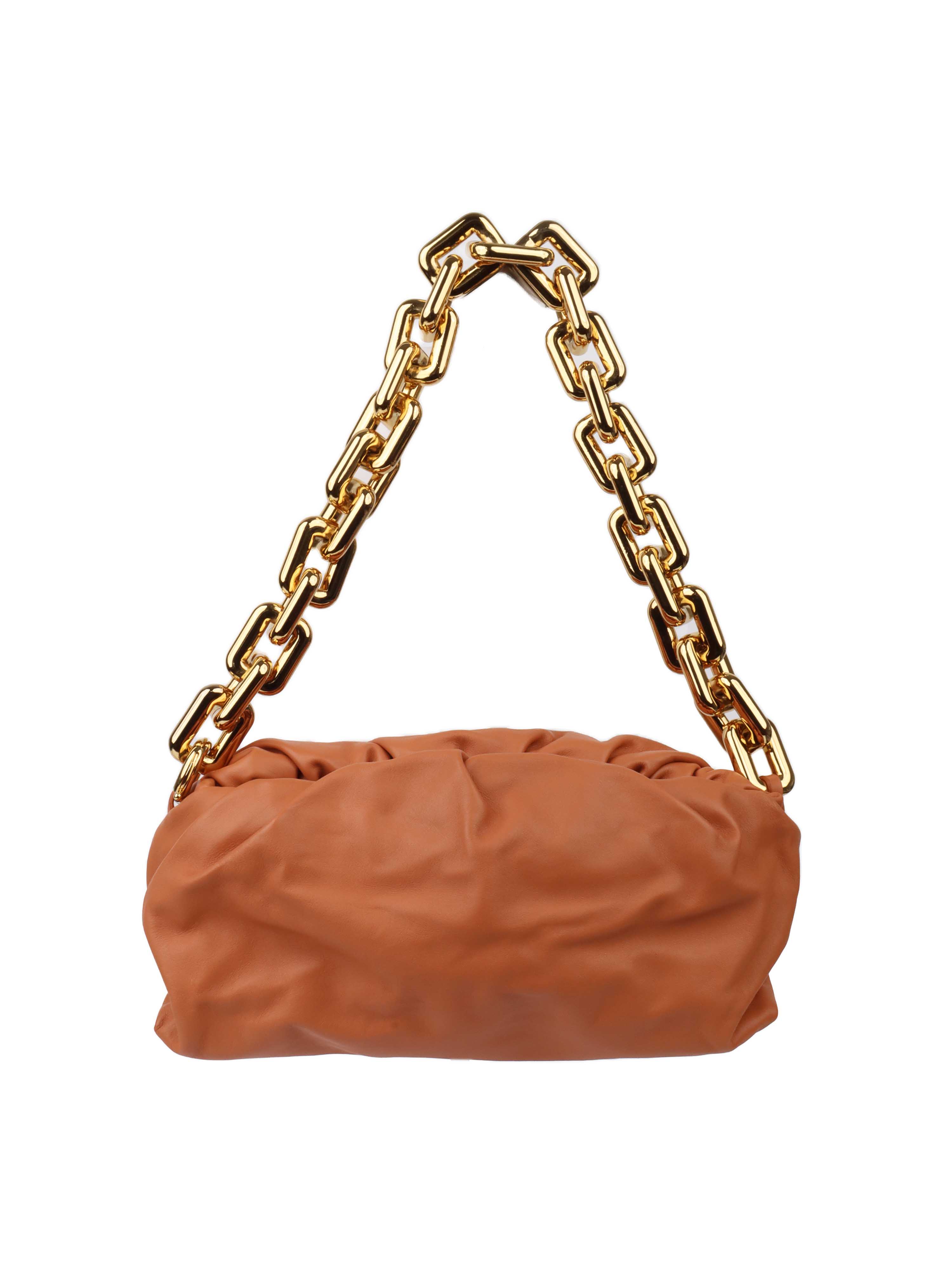 Bottega Veneta Chain Pouch Smooth, Cammello/Gold.