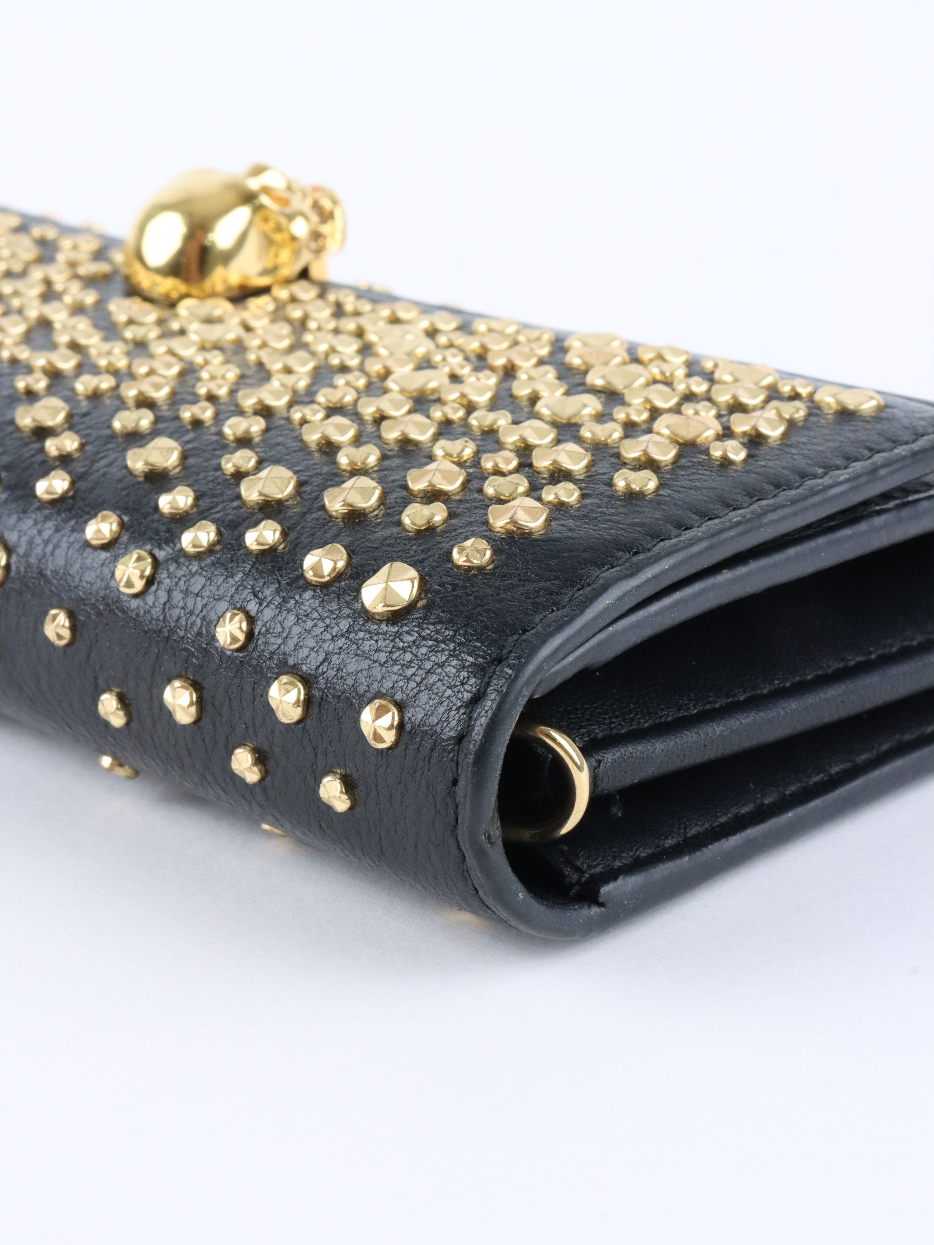 Alexander McQueen Studs  Skull Chain Clutch