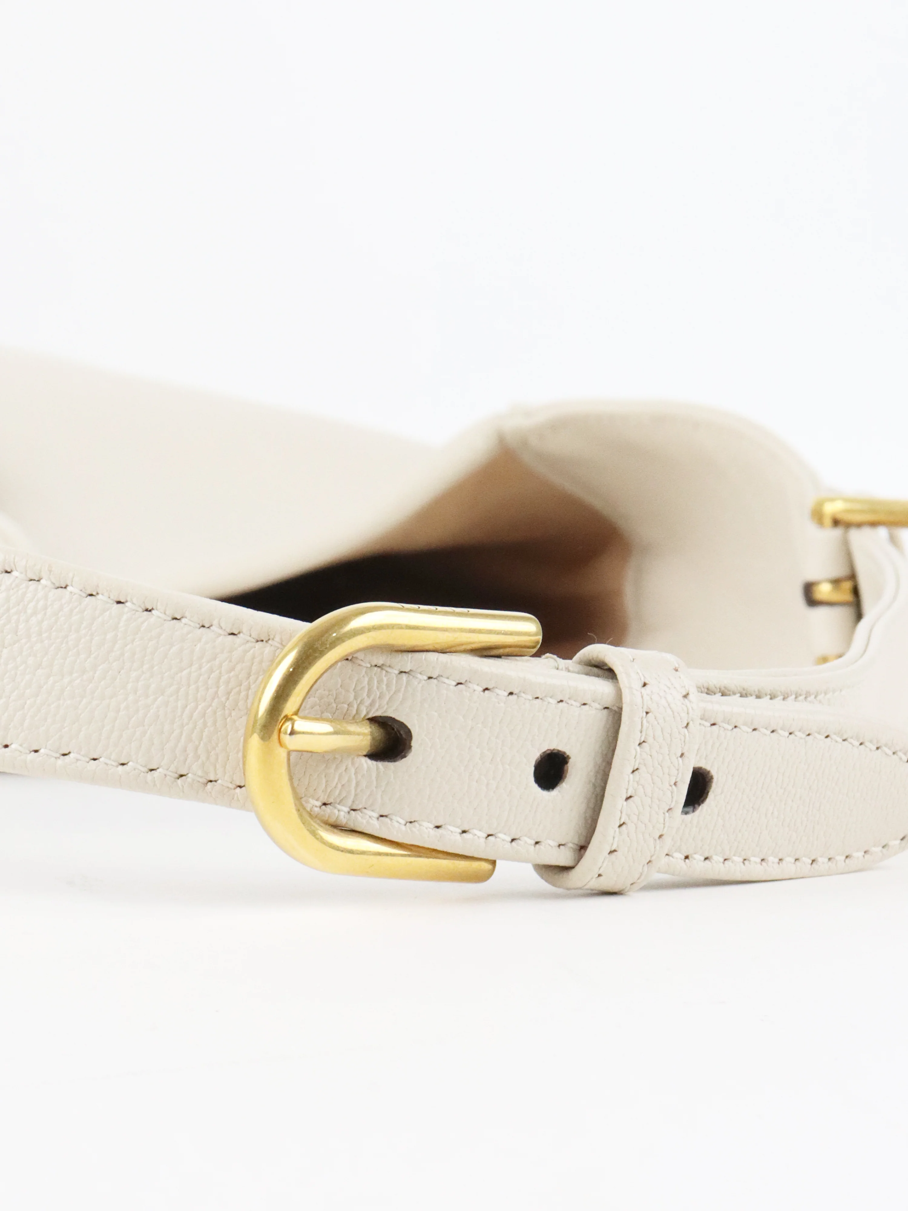 Gucci White Medium Aphrodite Shoulder Bag