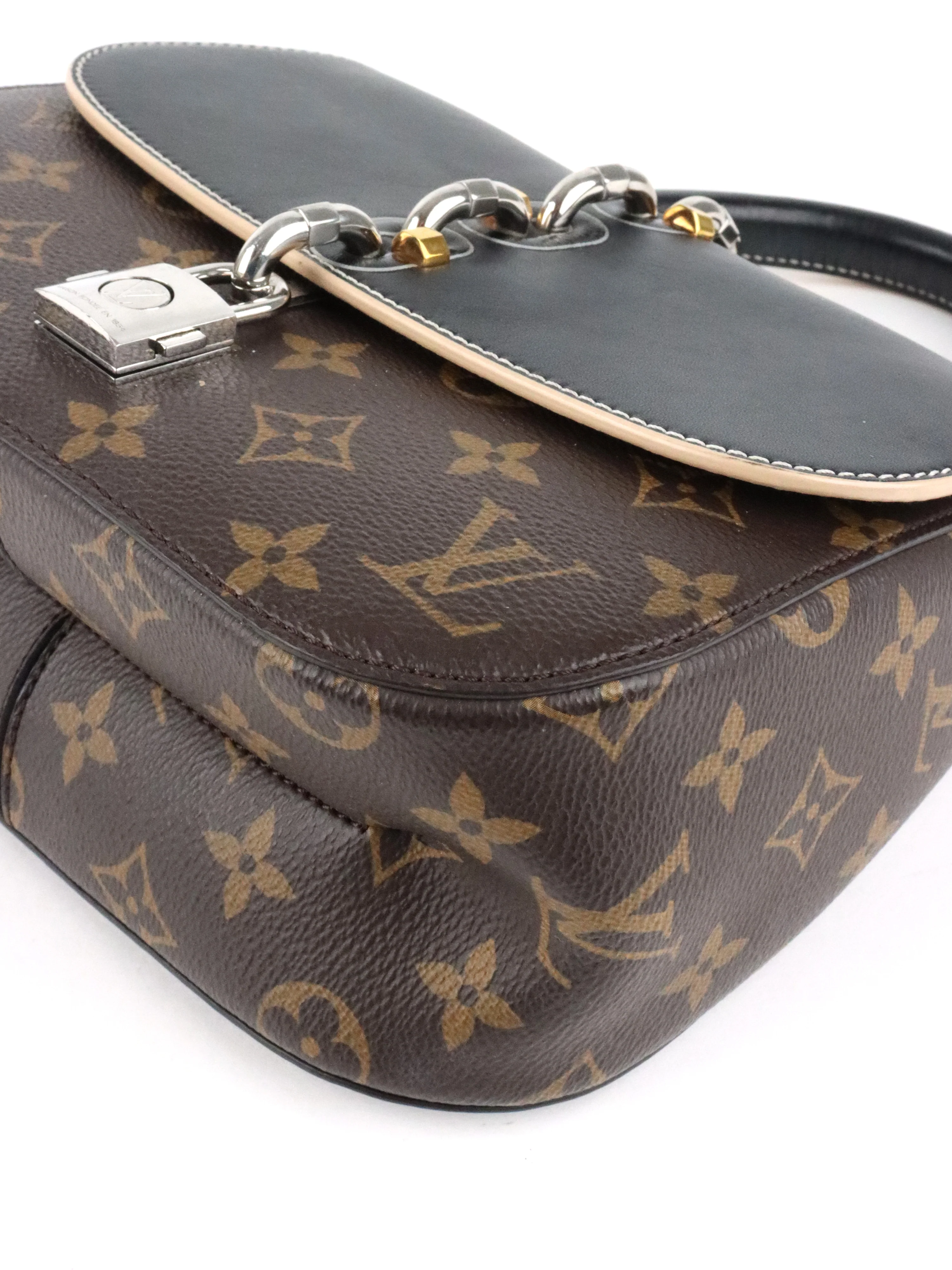 Louis Vuitton Monogram Chain It Bag