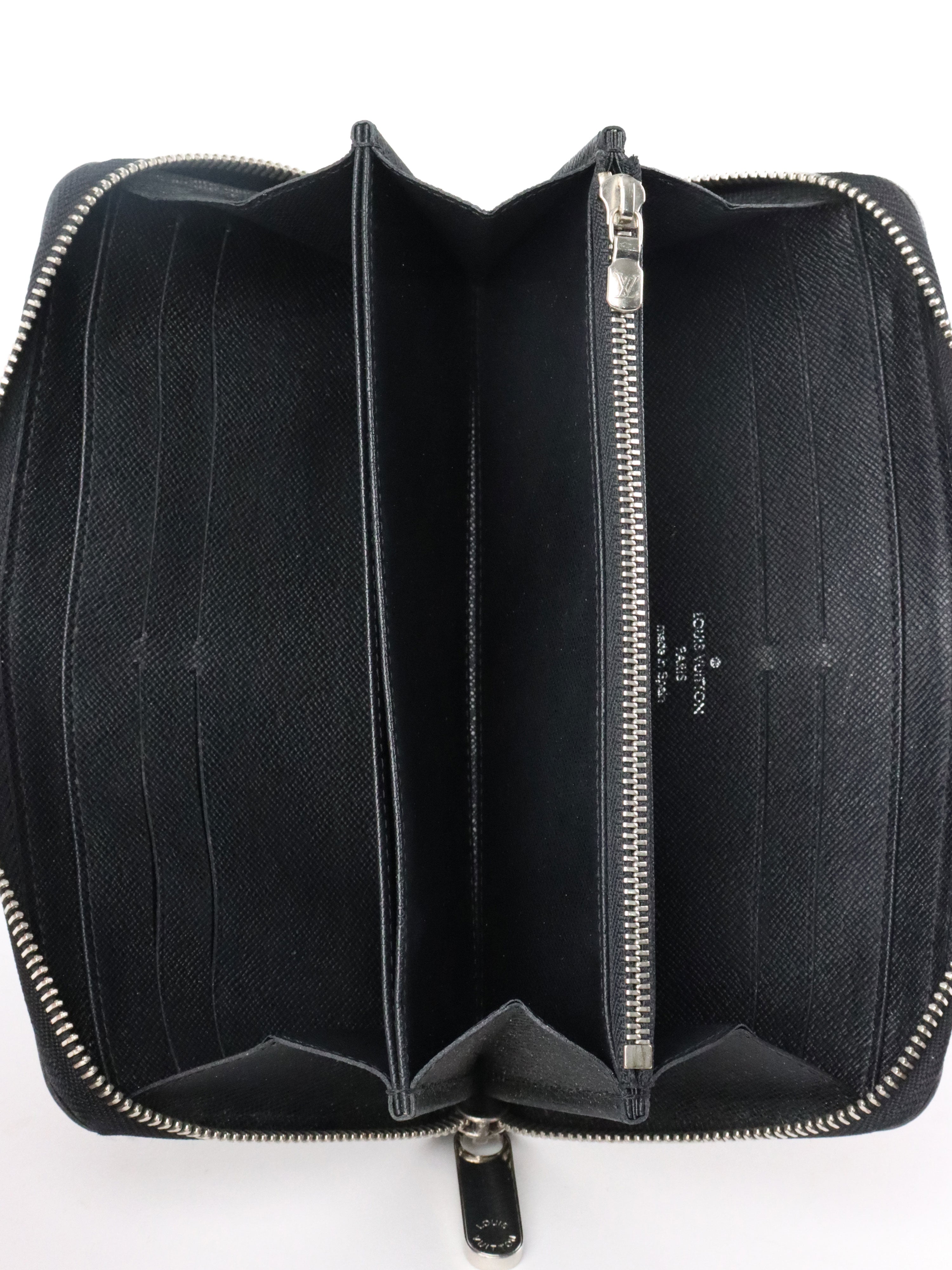 Louis Vuitton Electric Black Patent Long Epi Zippy Wallet