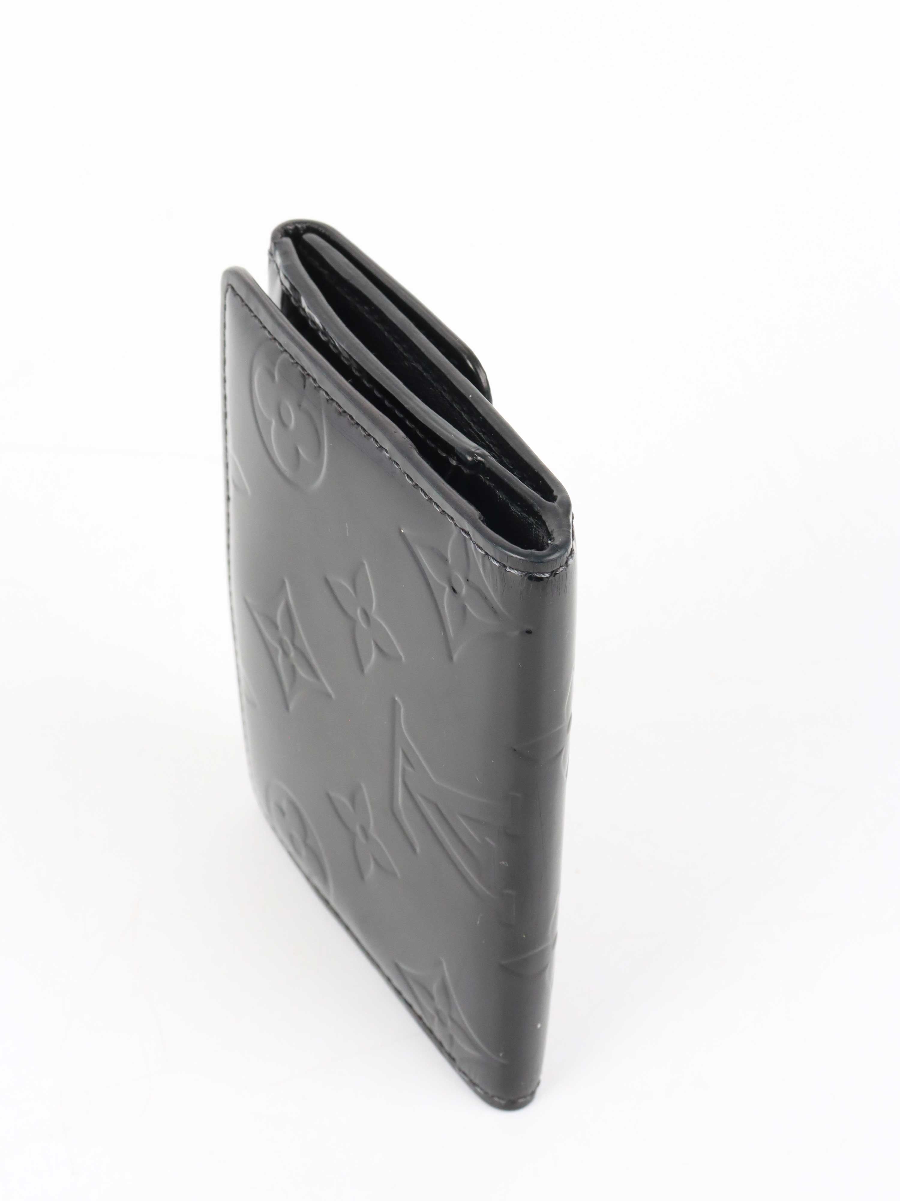 Louis Vuitton Amarante Monogram Vernis Elise Wallet.