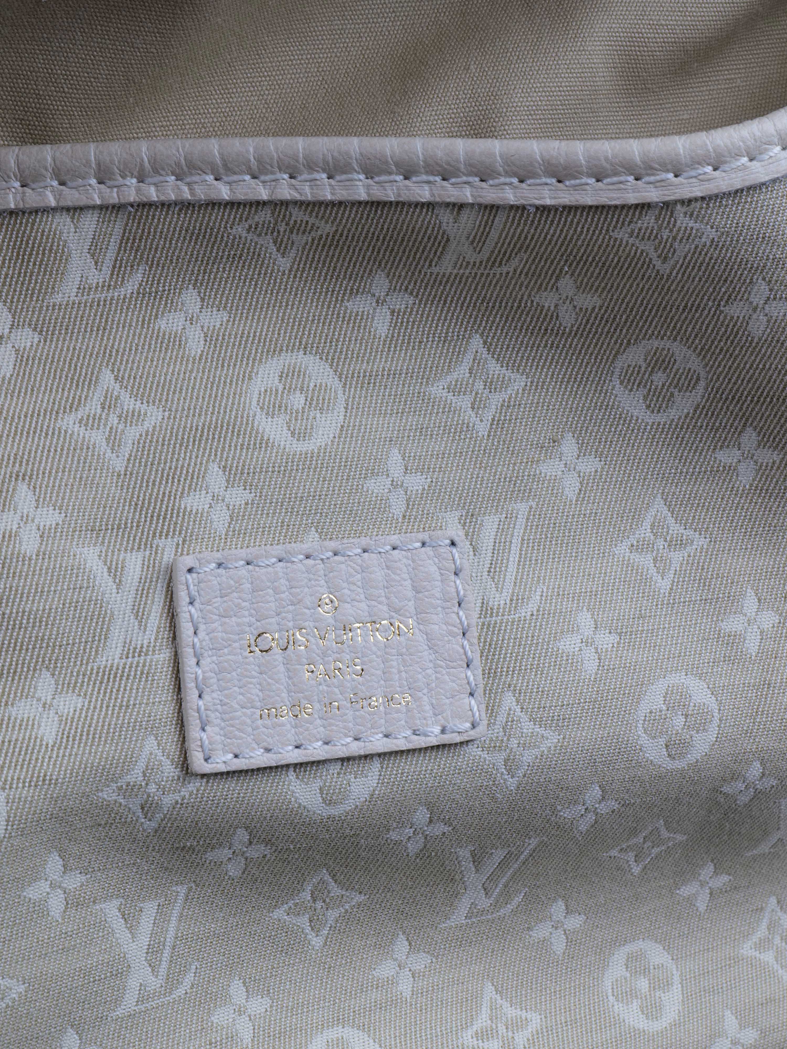 Louis Vuitton Monogram White and Cream Shoulder Bag.