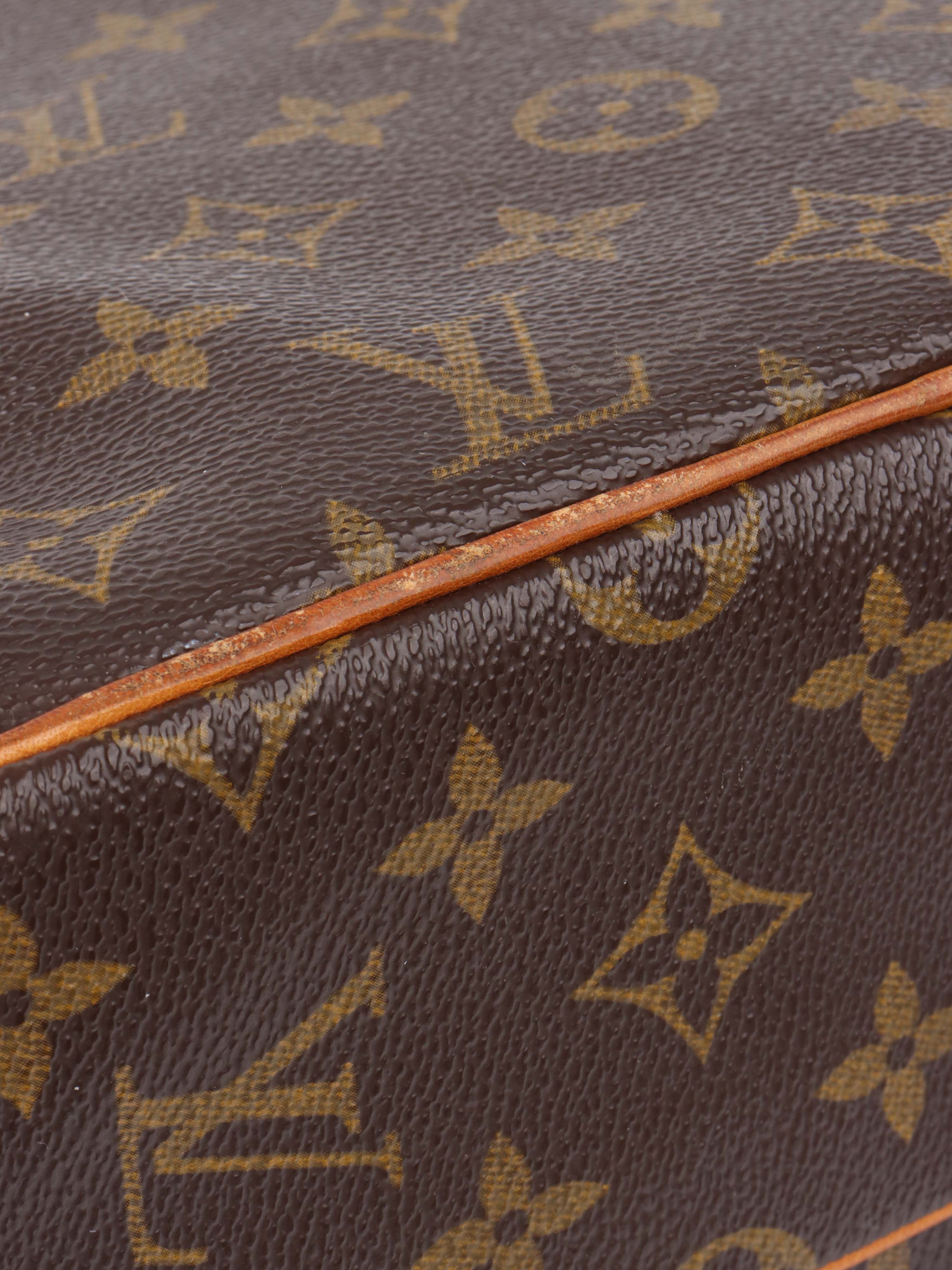 Louis Vuitton Monogram  Nile Messenger Bag.
