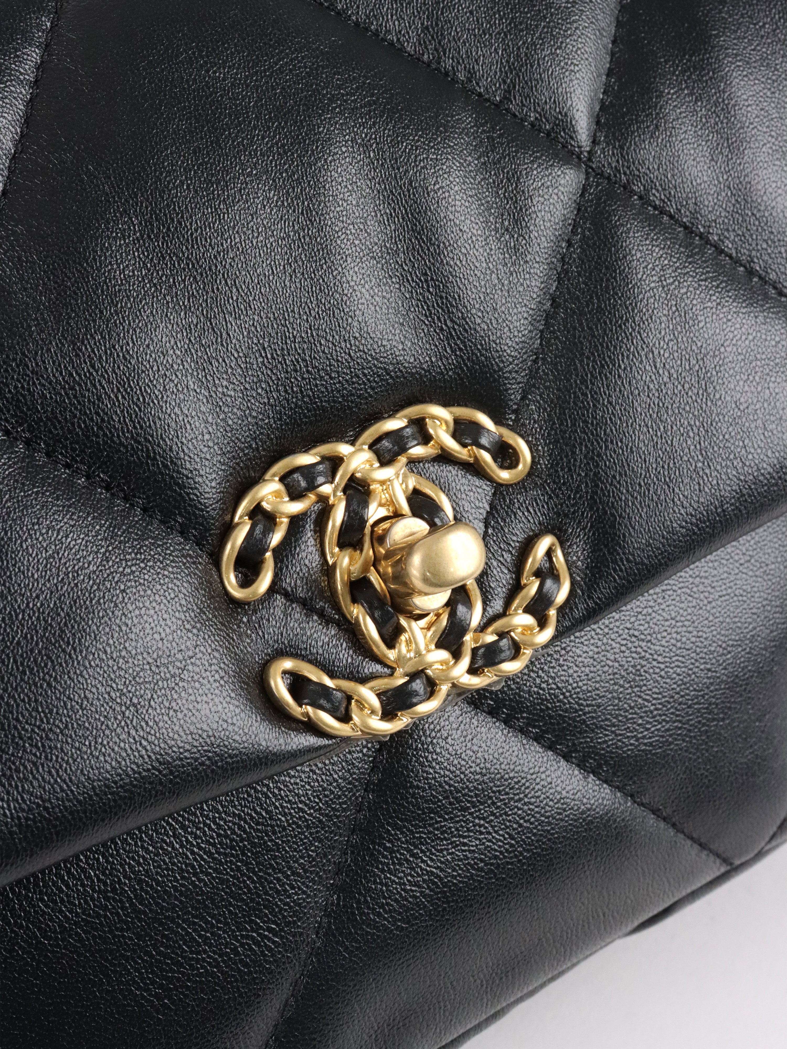 Chanel 19 Small Handbag Black