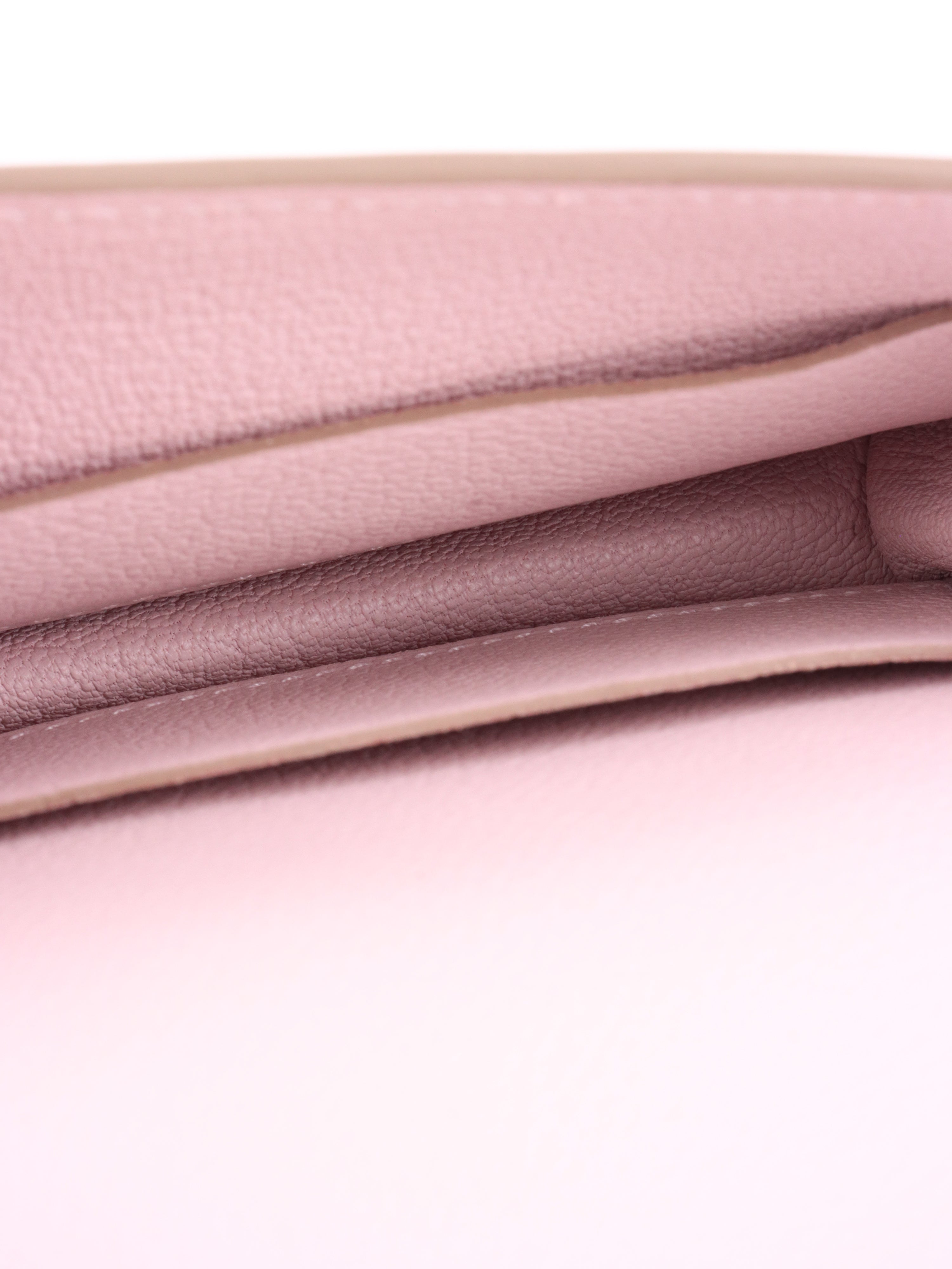 Hermes Roulis Slim Mauve Pale Wallet.