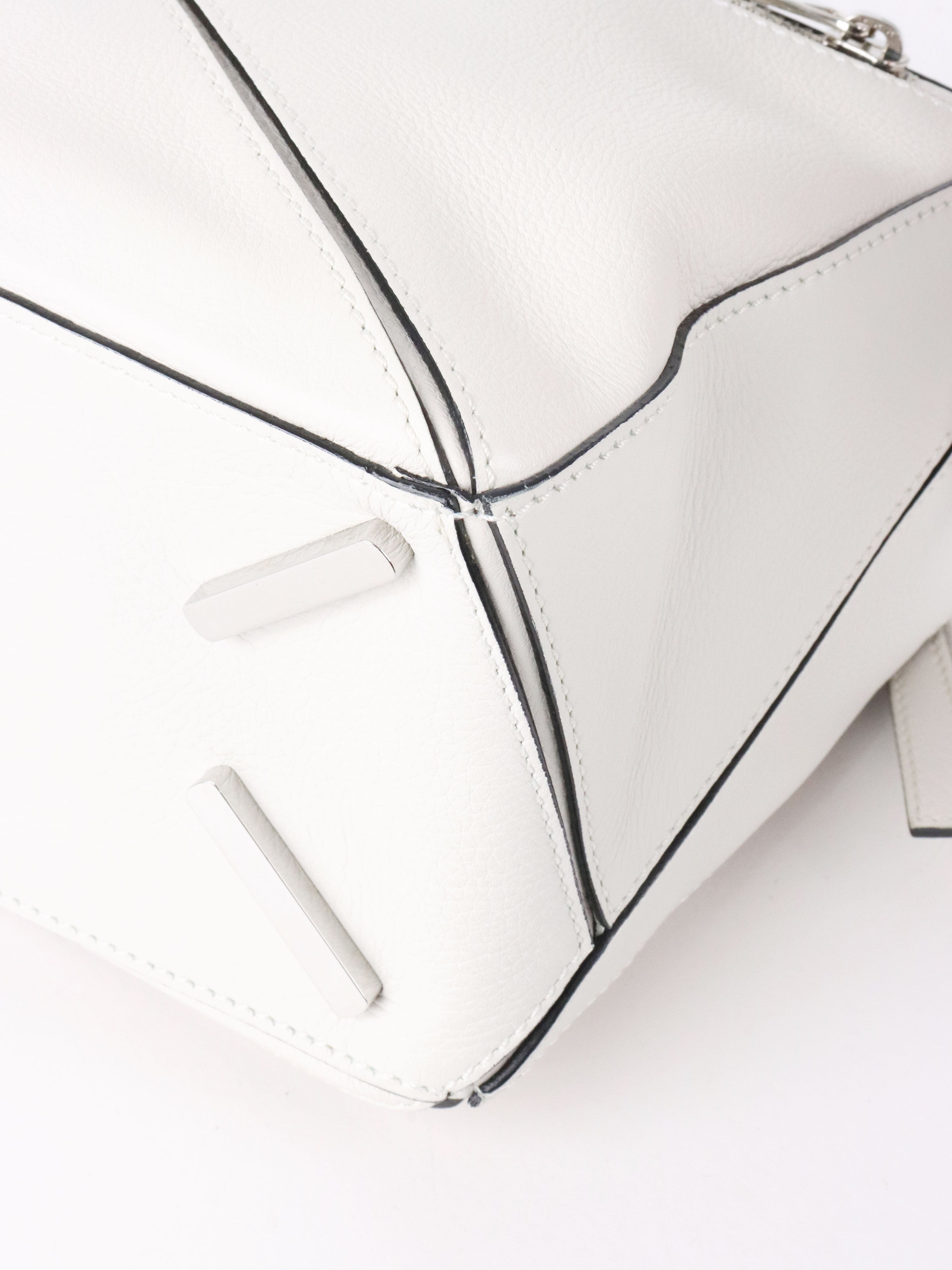 Loewe White Small Puzzle Bag
