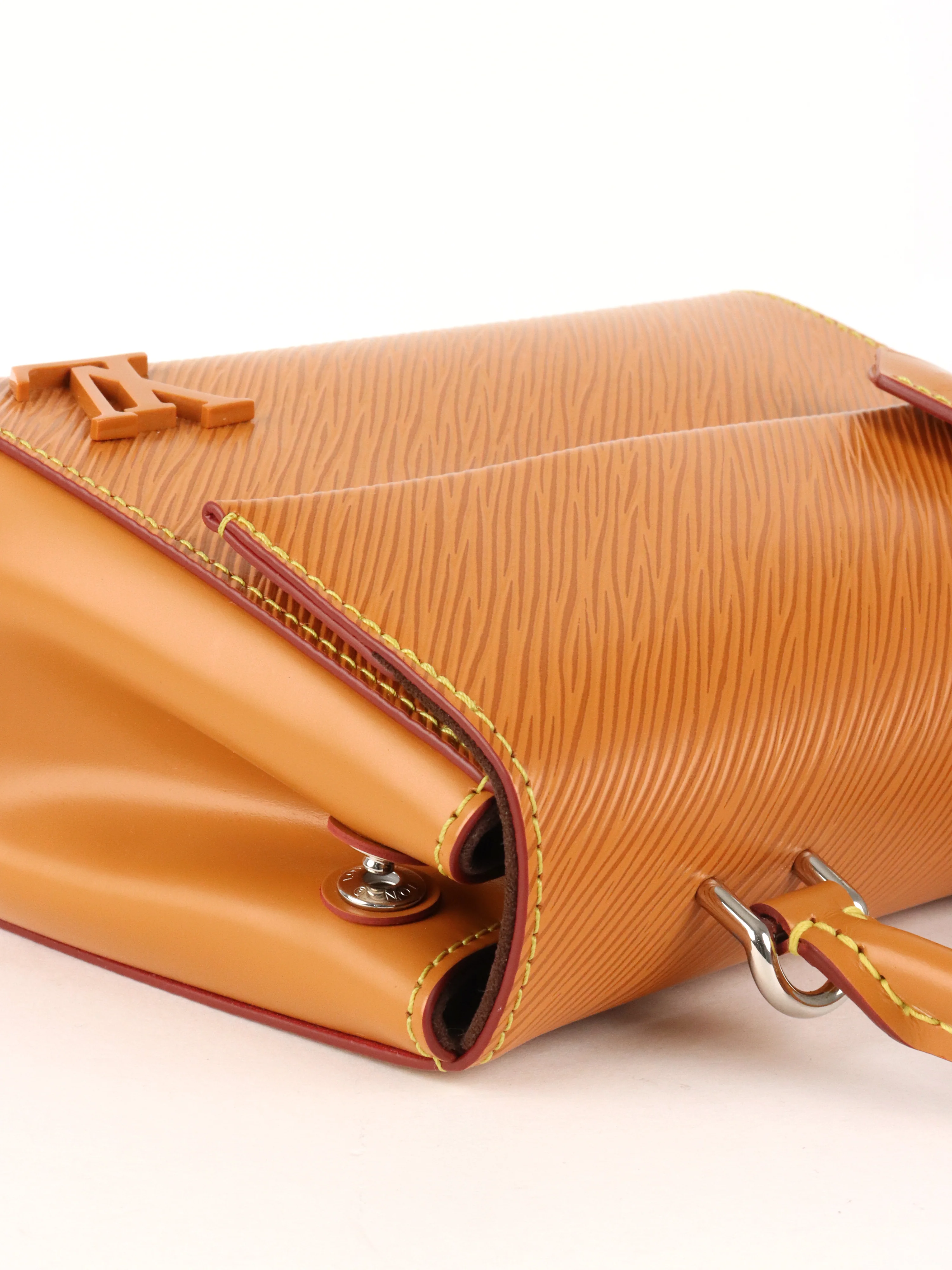 Louis Vuitton Gold Miel Epi Leather Cluny Mini Top Handle Bag