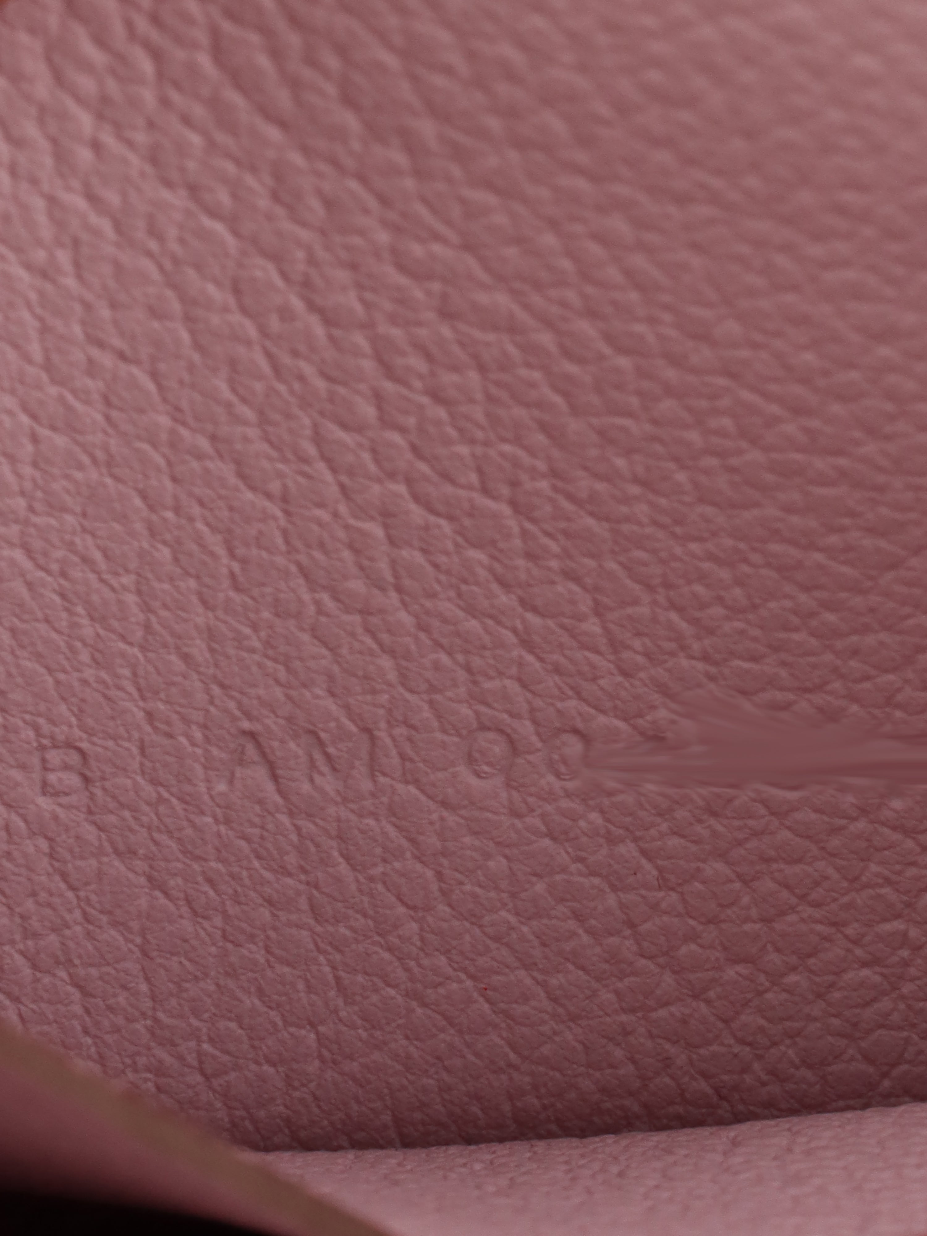 Hermes Roulis Slim Mauve Pale Wallet.