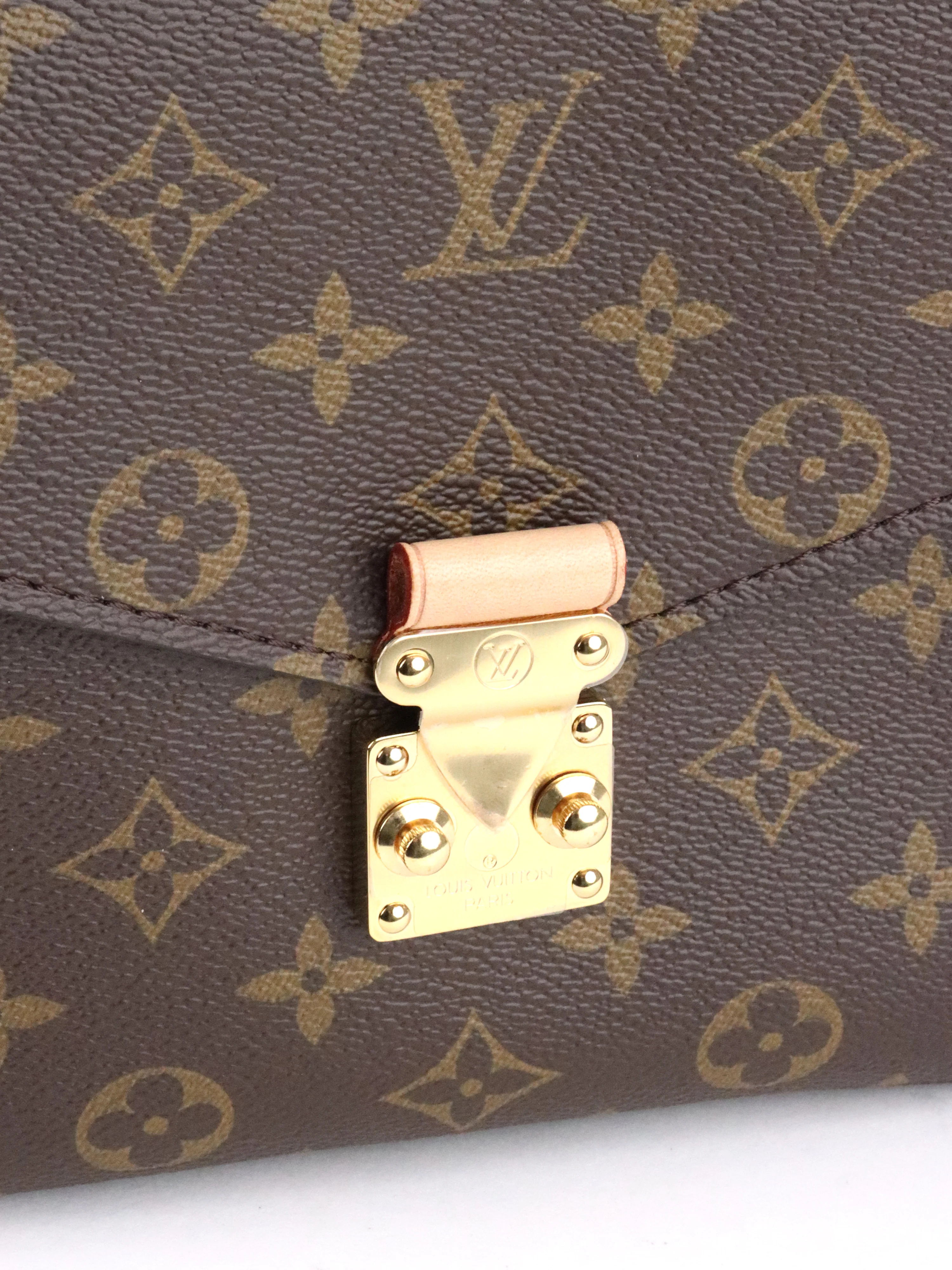 Louis Vuitton Monogram Metis Pochette
