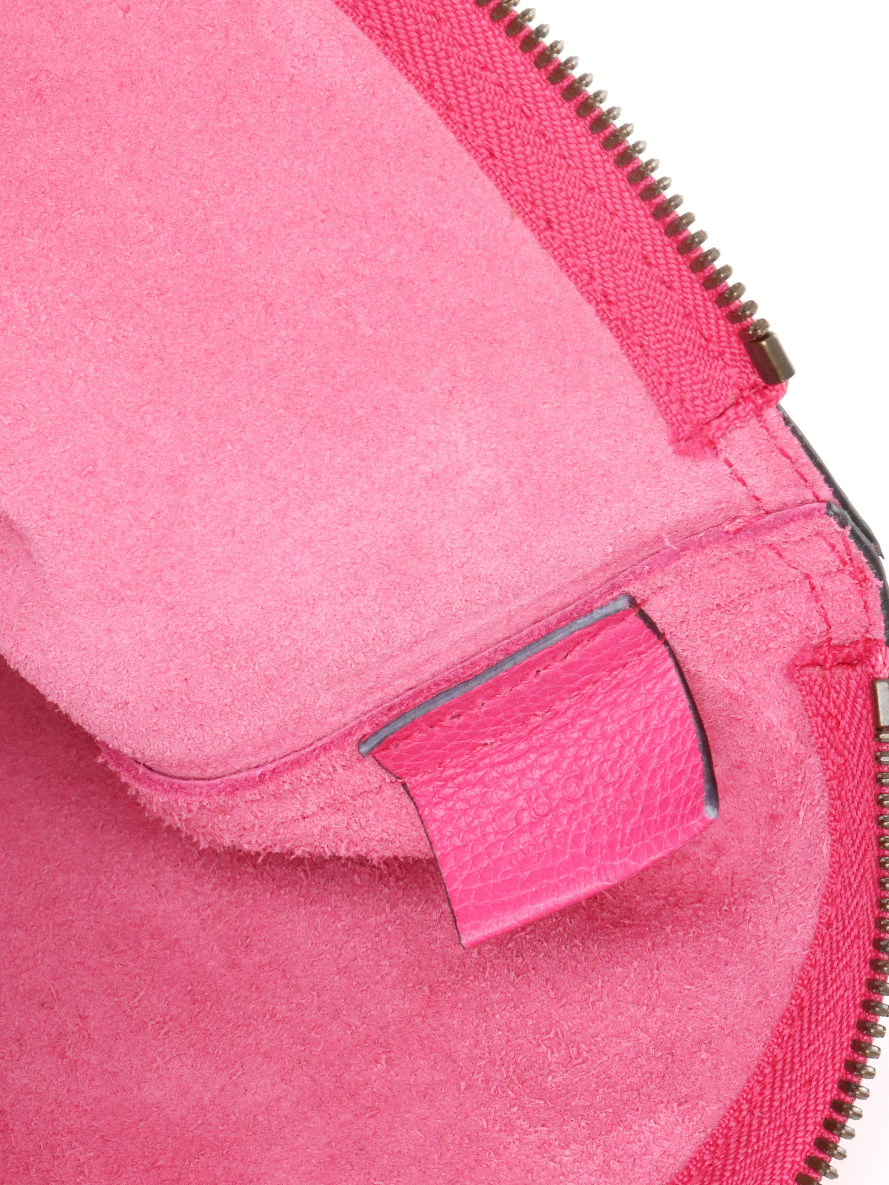 Gucci Vintage Bright Pink Logo Printed Pouch