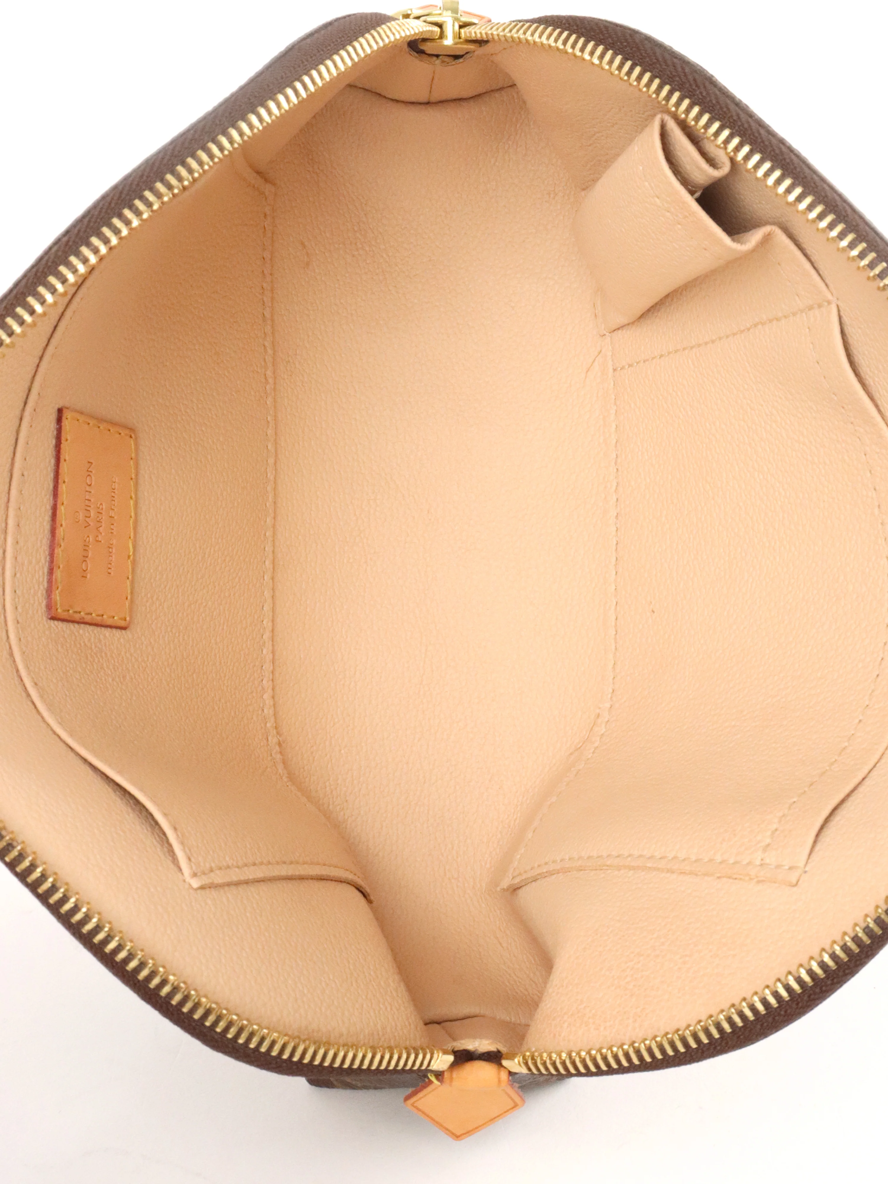 Louis Vuitton Monogram Cosmetic Pouch MM