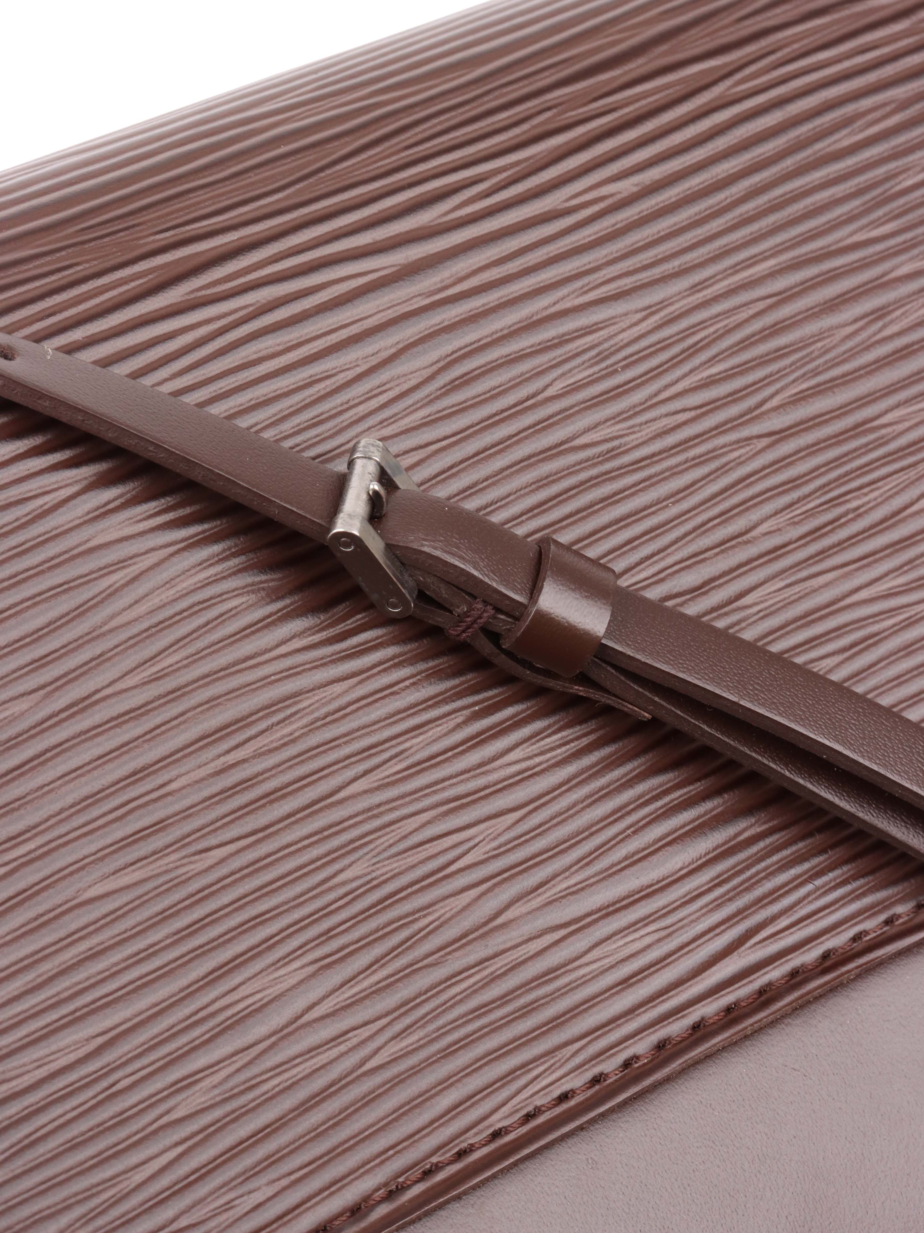 Louis Vuitton Brown Epi Leather Honfleur Clutch.