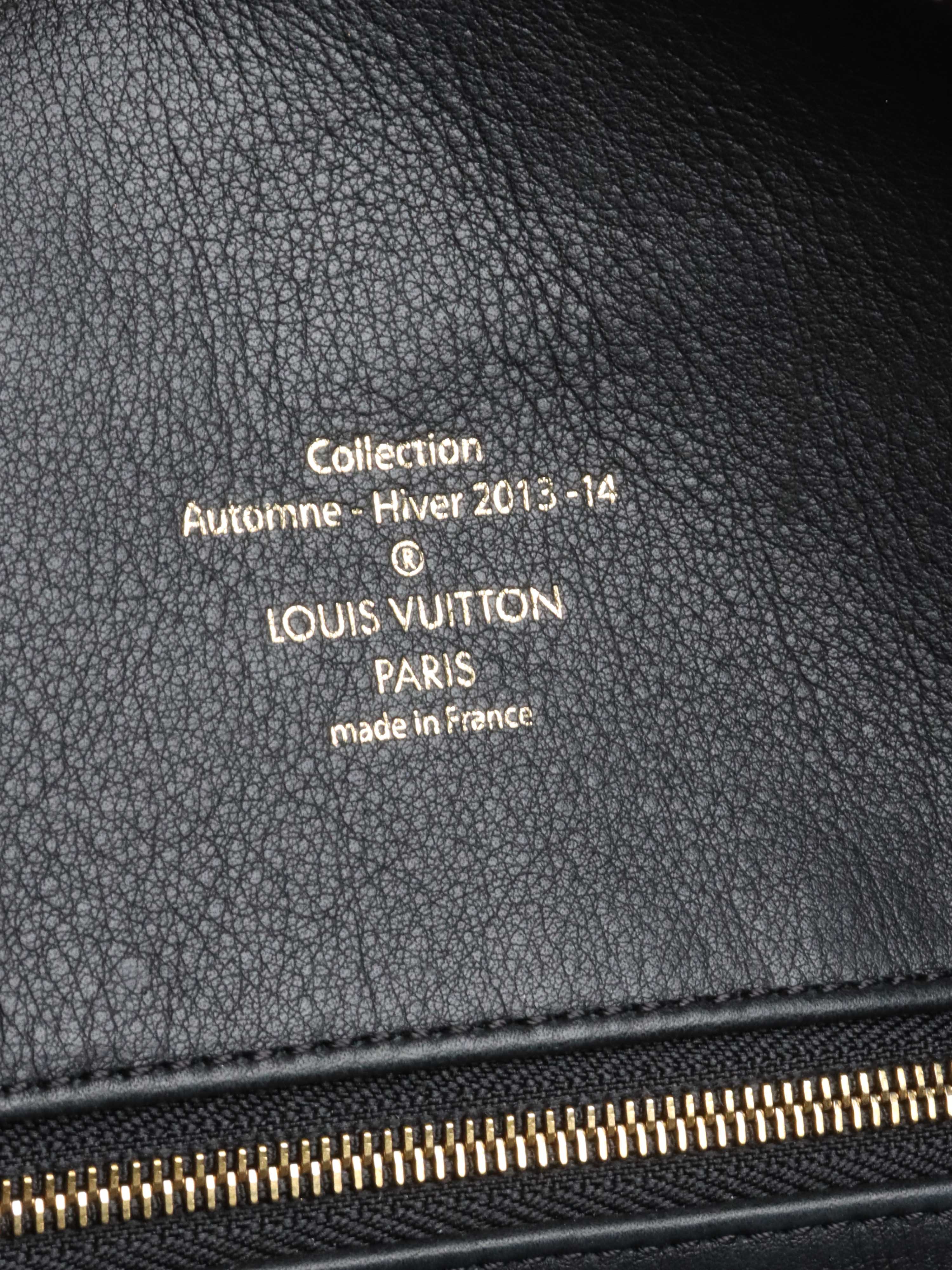 Louis Vuitton Limited Edition Rose Boudoir Lockit Chain Bag.