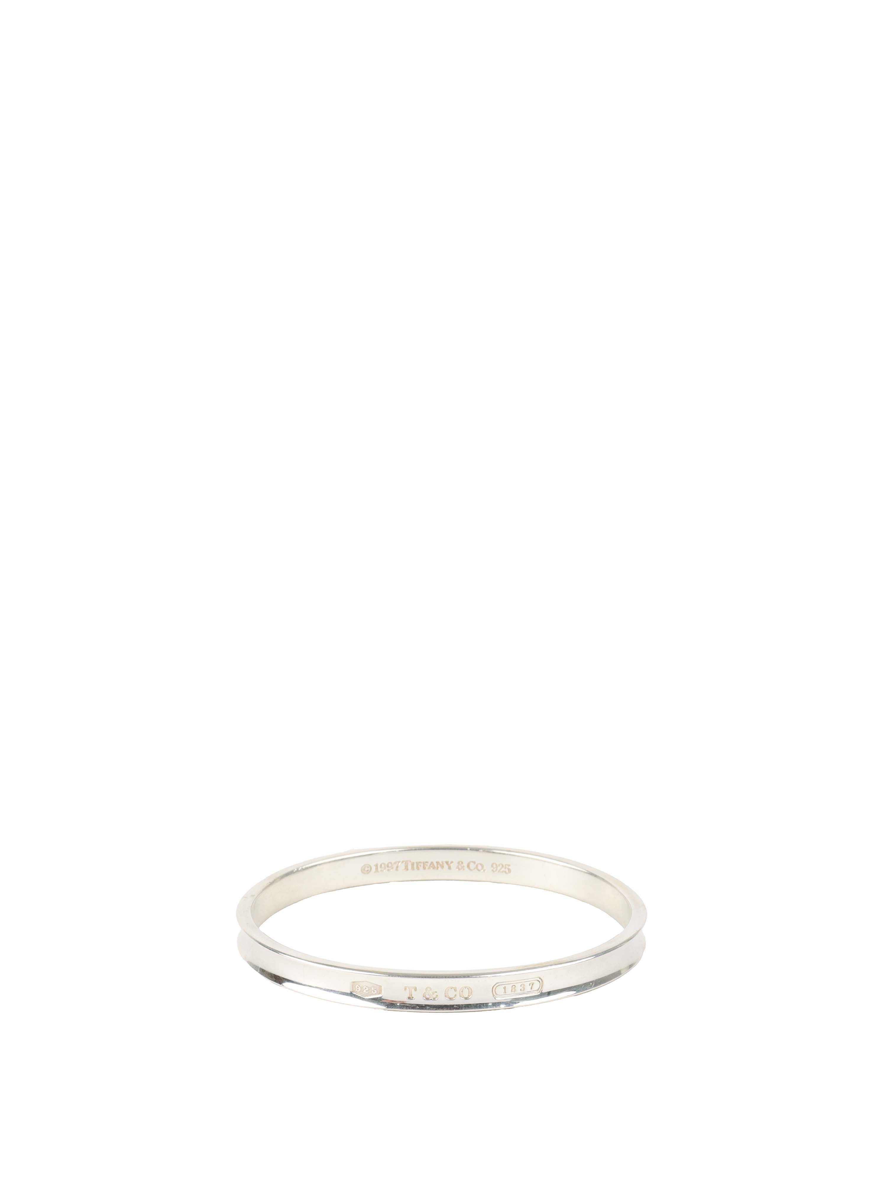 Tiffany and Co 1837 Narrow Oval Bangle.