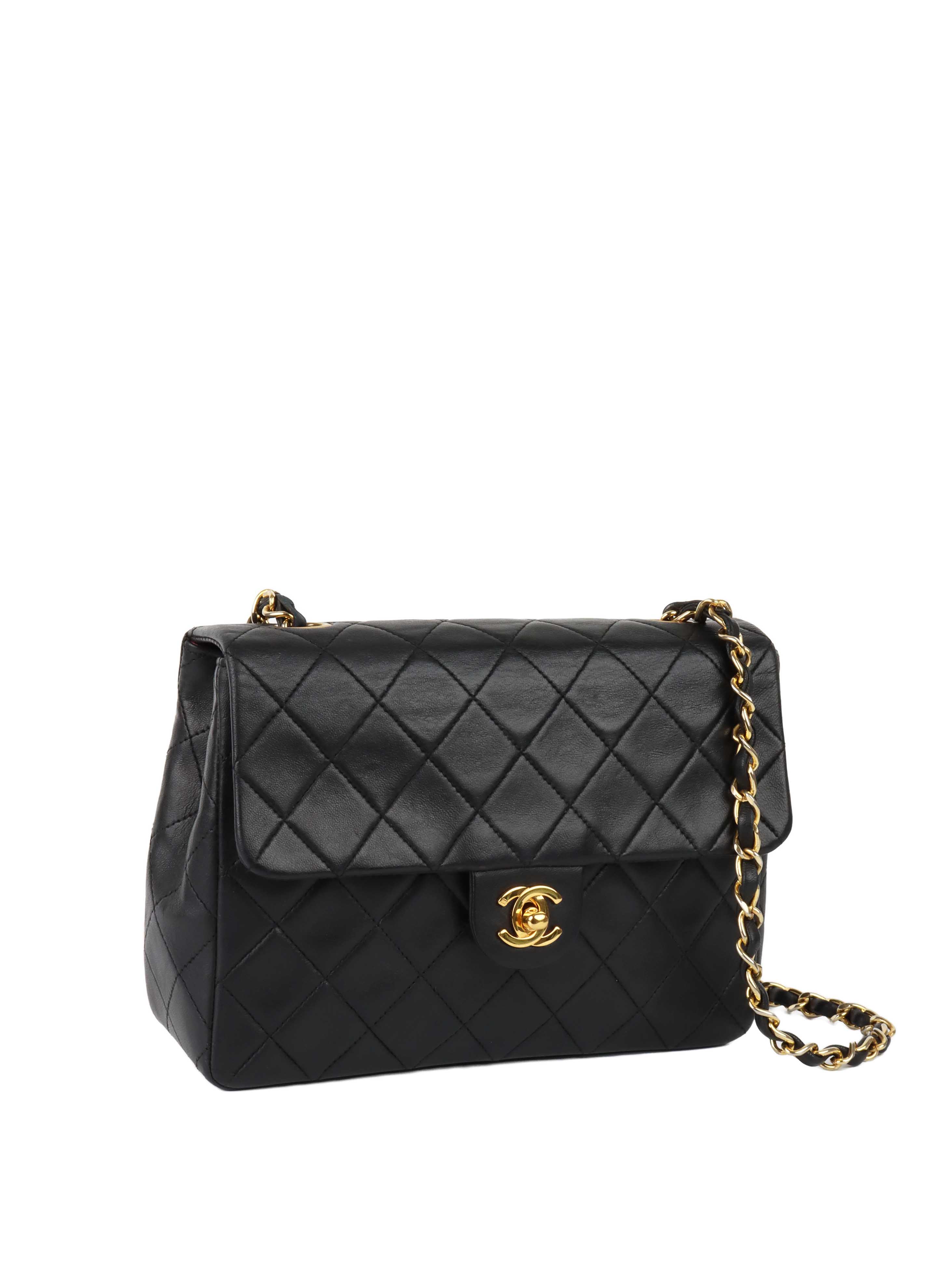 Chanel Black Vintage Flap Bag GHW.