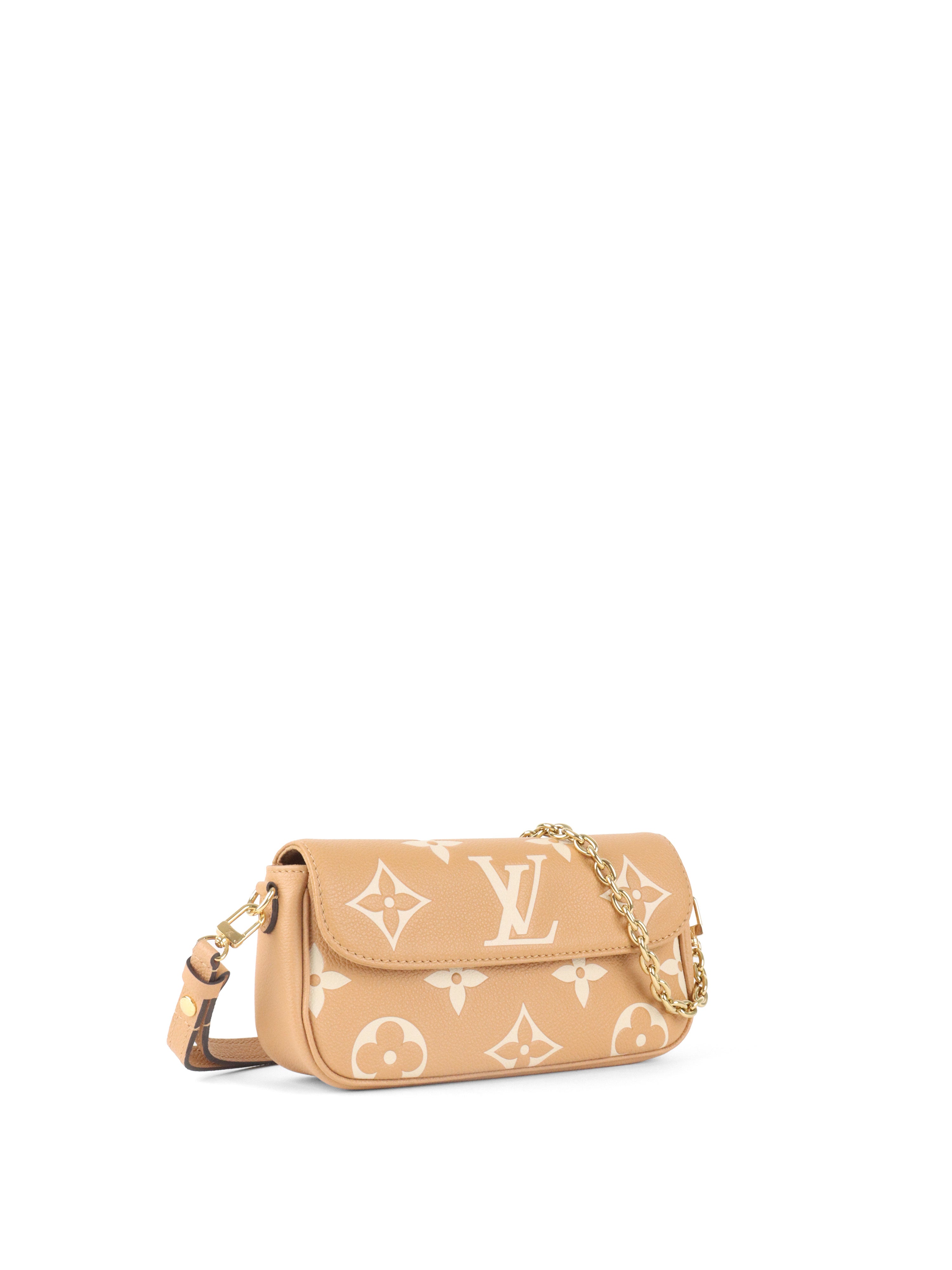Louis Vuitton  Bi-colour Ivy Wallet On Chain.