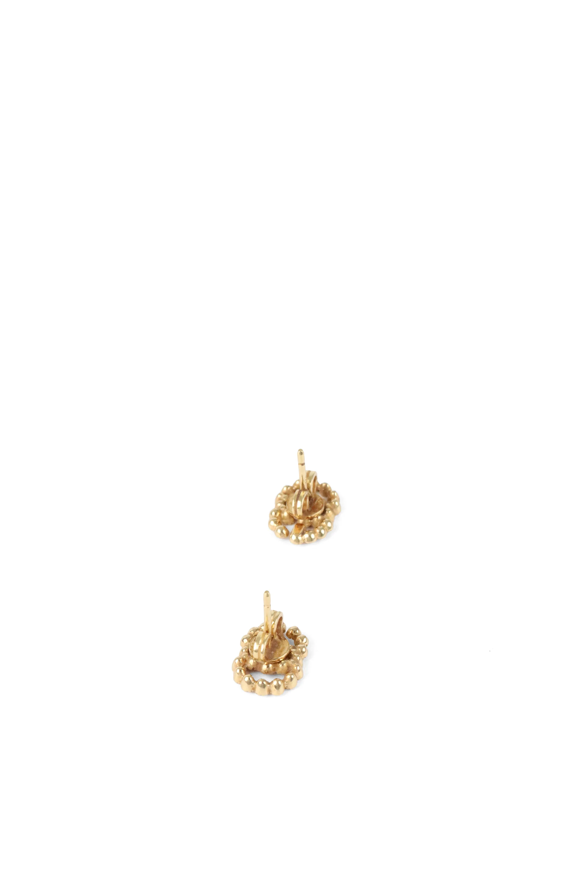 Gucci Yellow Gold and Diamonds Interlocking GG Studs Earring