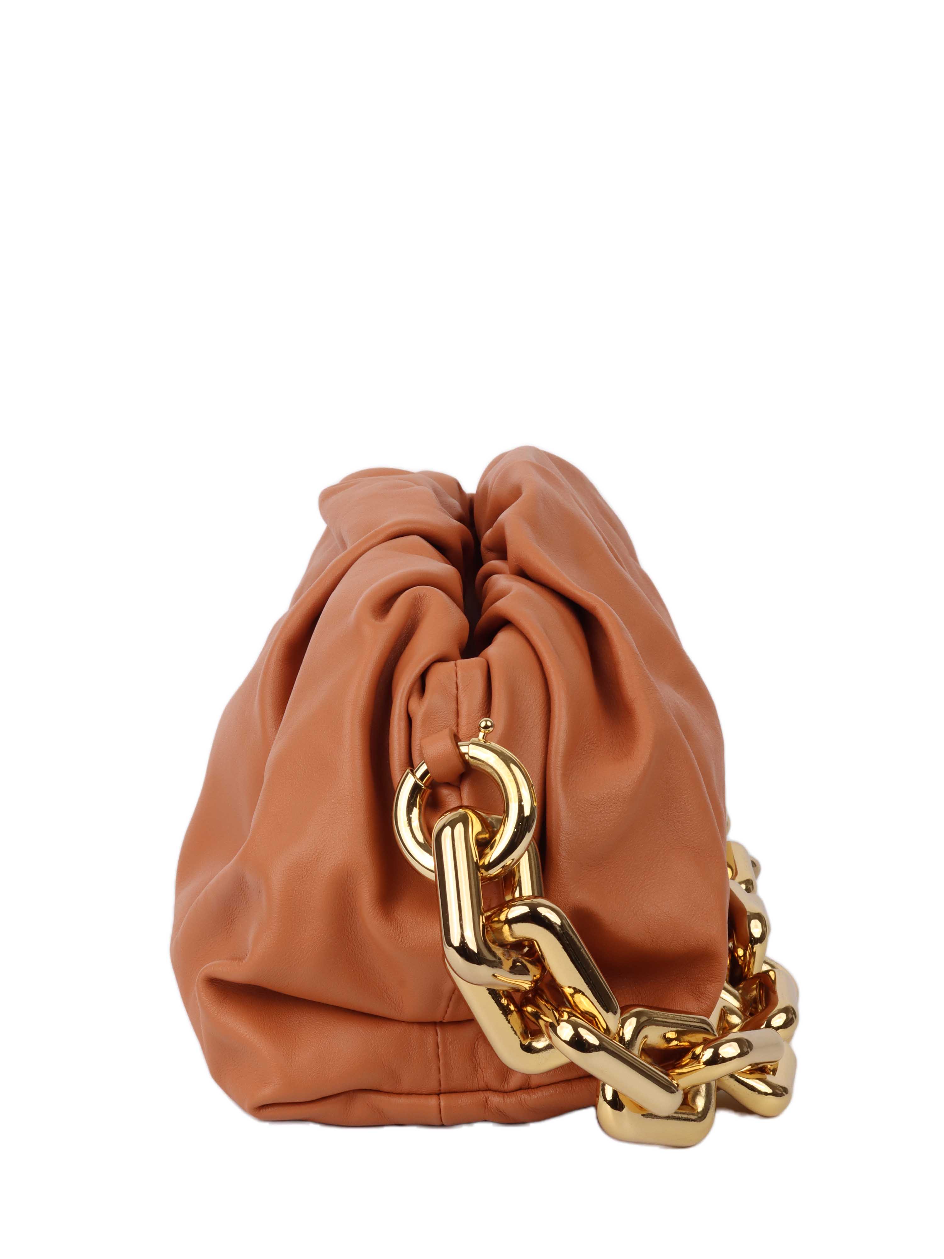 Bottega Veneta Chain Pouch Smooth, Cammello/Gold.