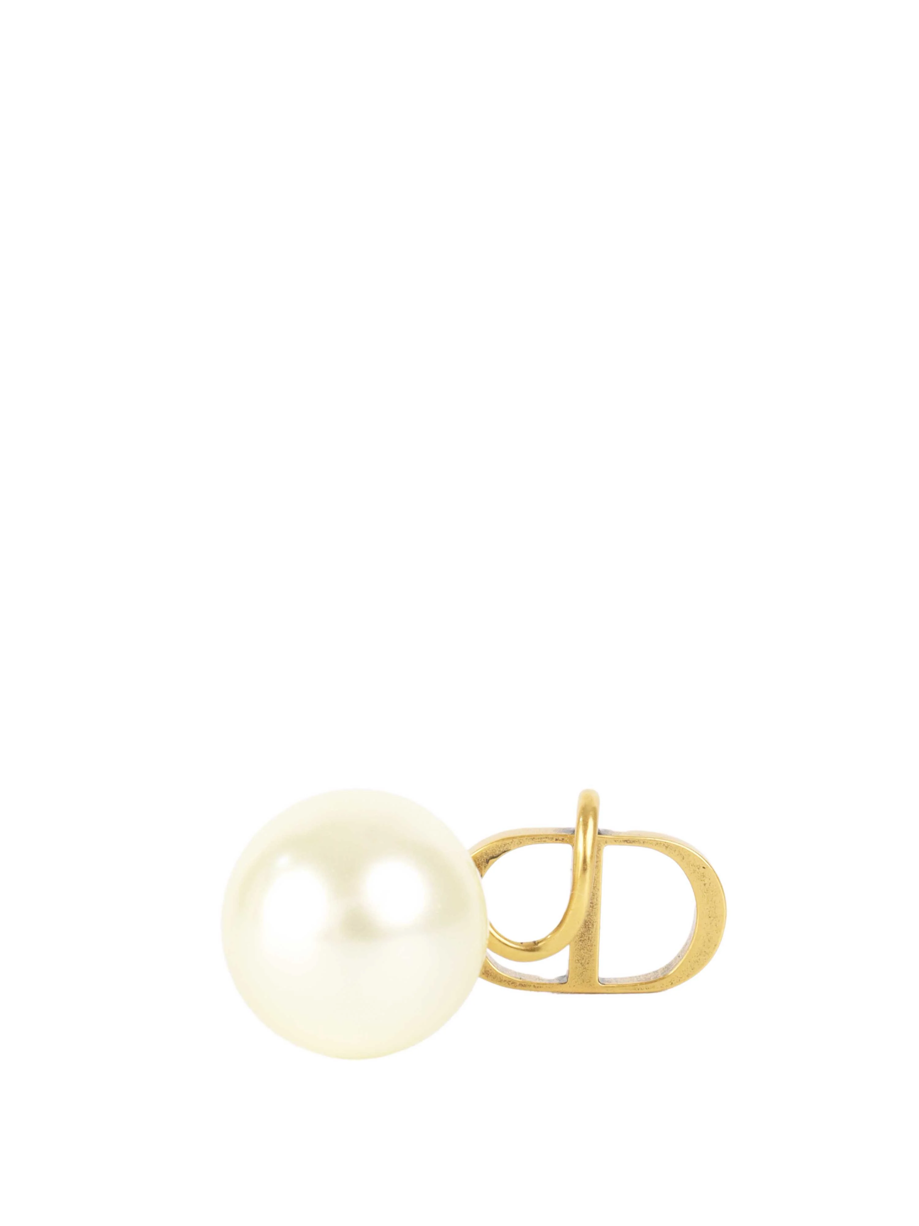 Dior Single Ear Cuff with Pearls.