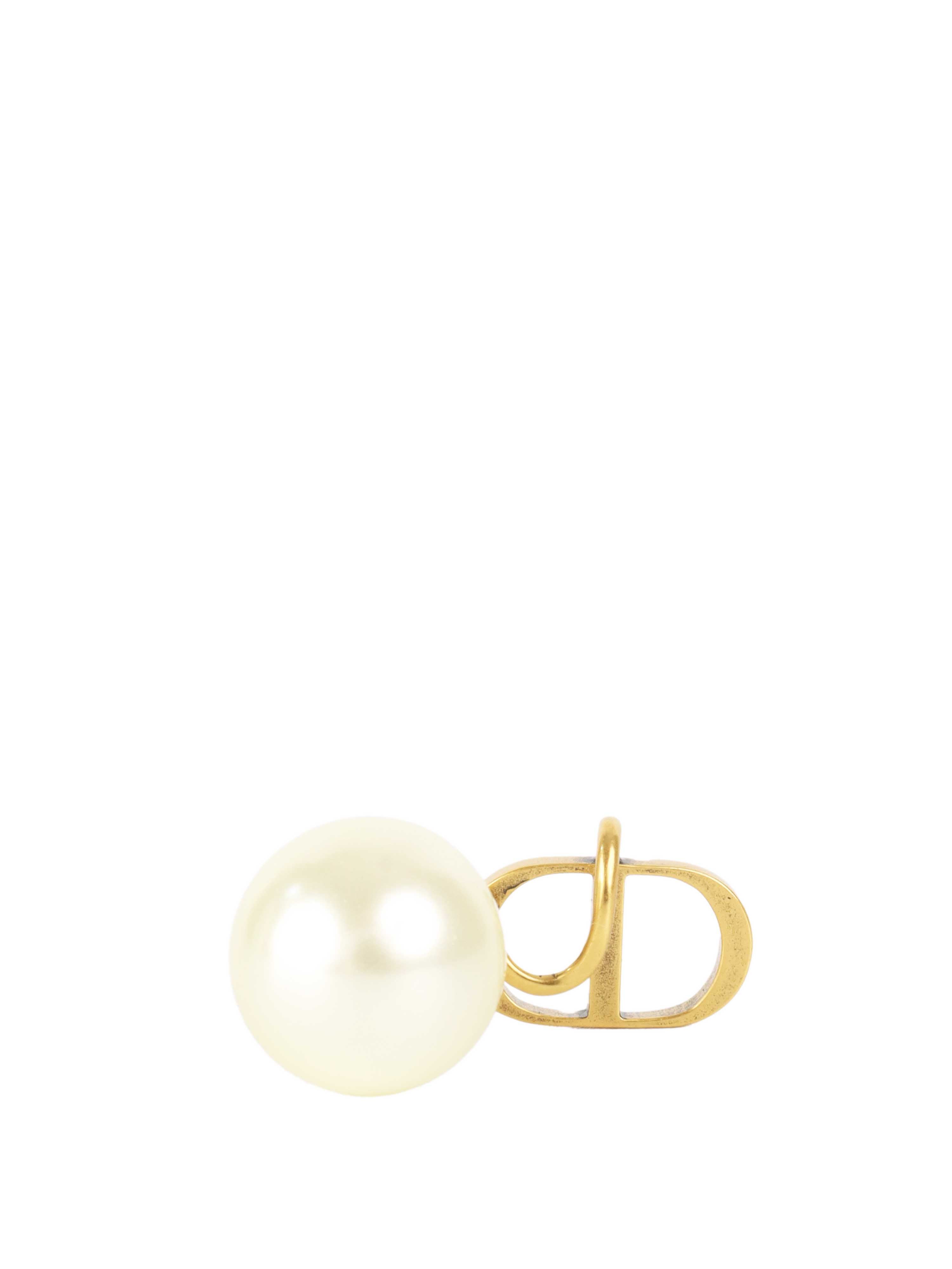 Dior Single Ear Cuff with Pearls.