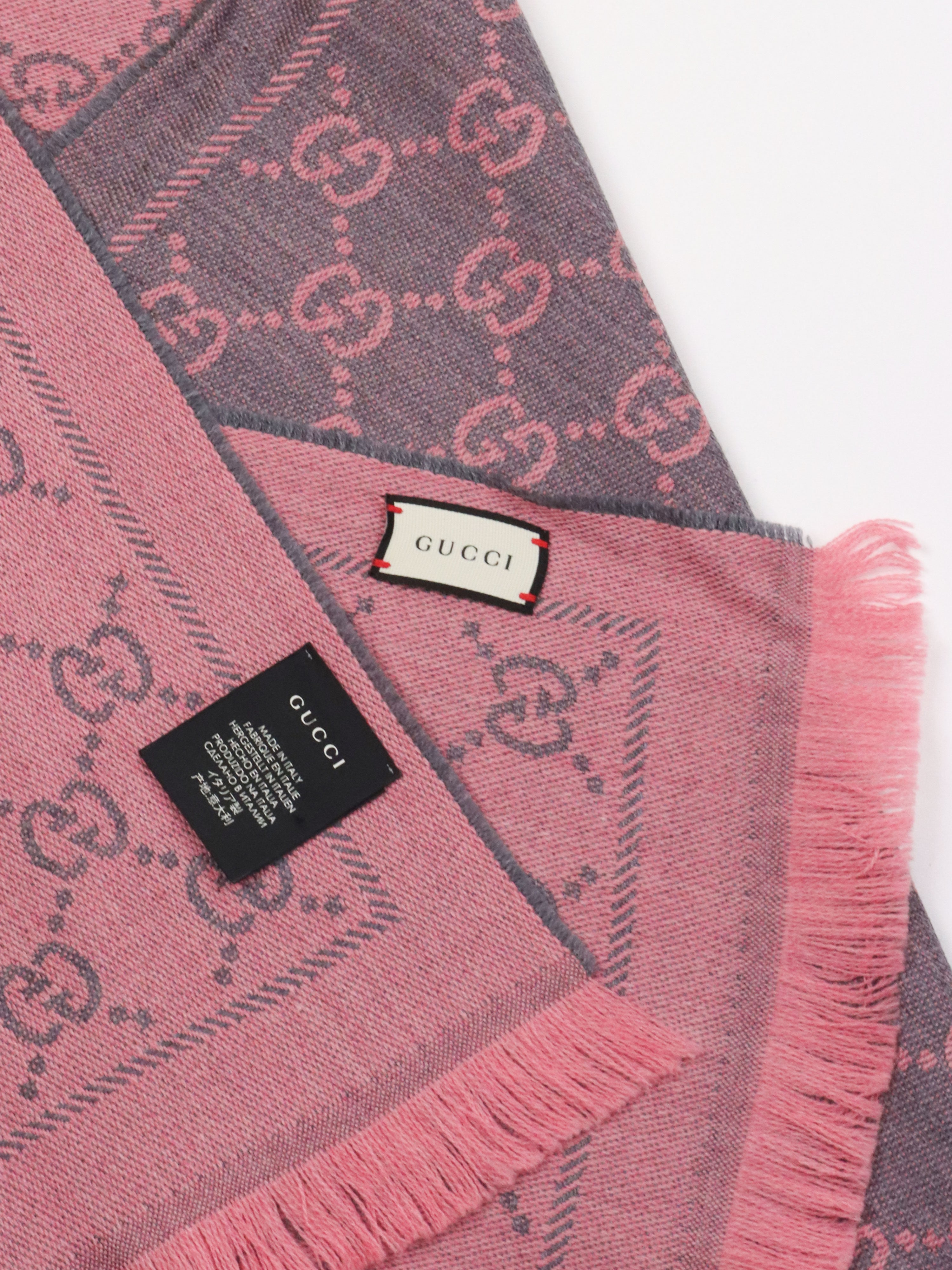 Gucci Grey  Pink GG Supreme Jacquard Scarf.
