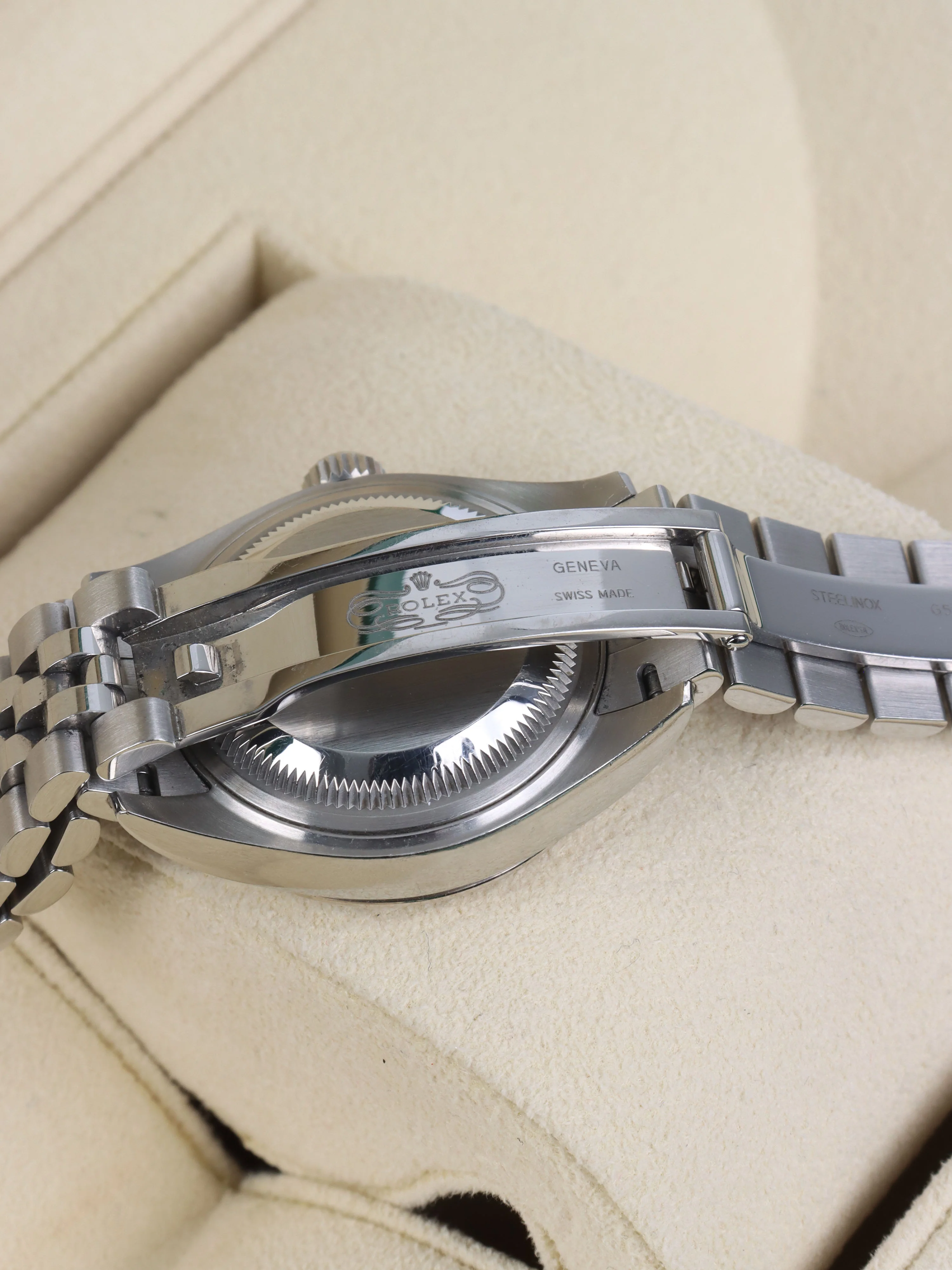 Rolex Date Just 28mm 279174.