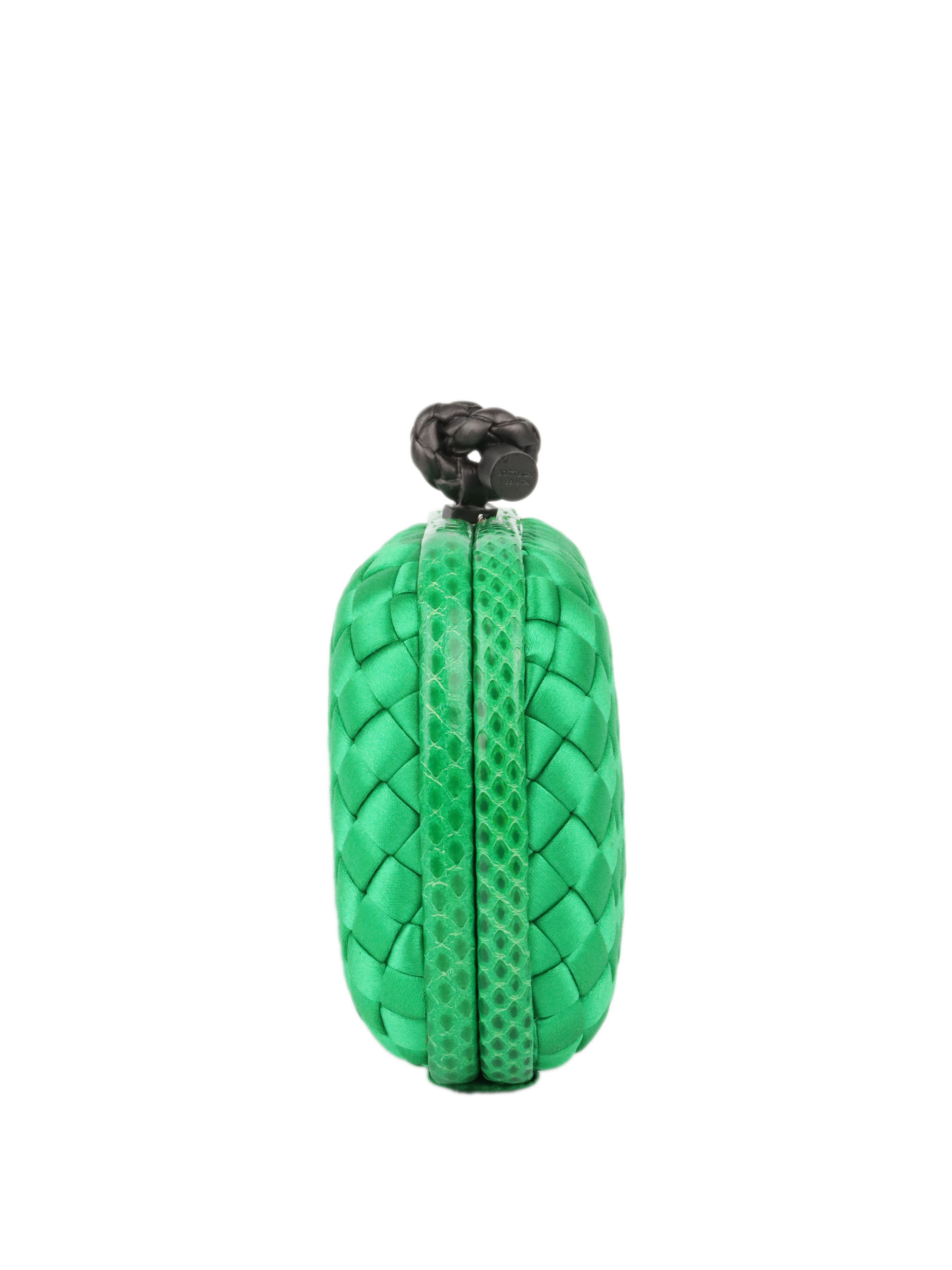 Bottega Veneta Green Intrecciato Clutch.