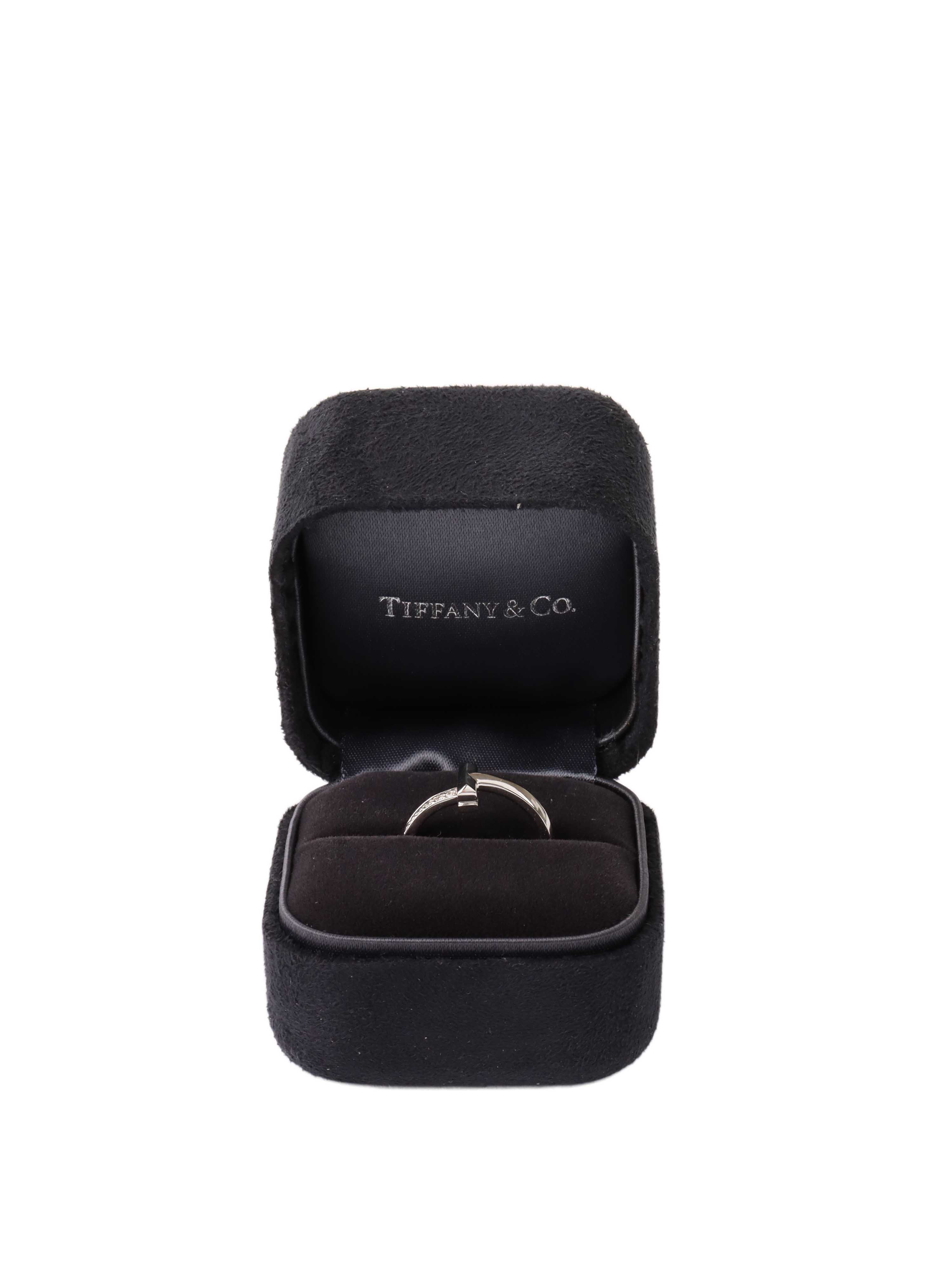 Tiffany 
Co T1 18k White Gold 
Diamond Ring.