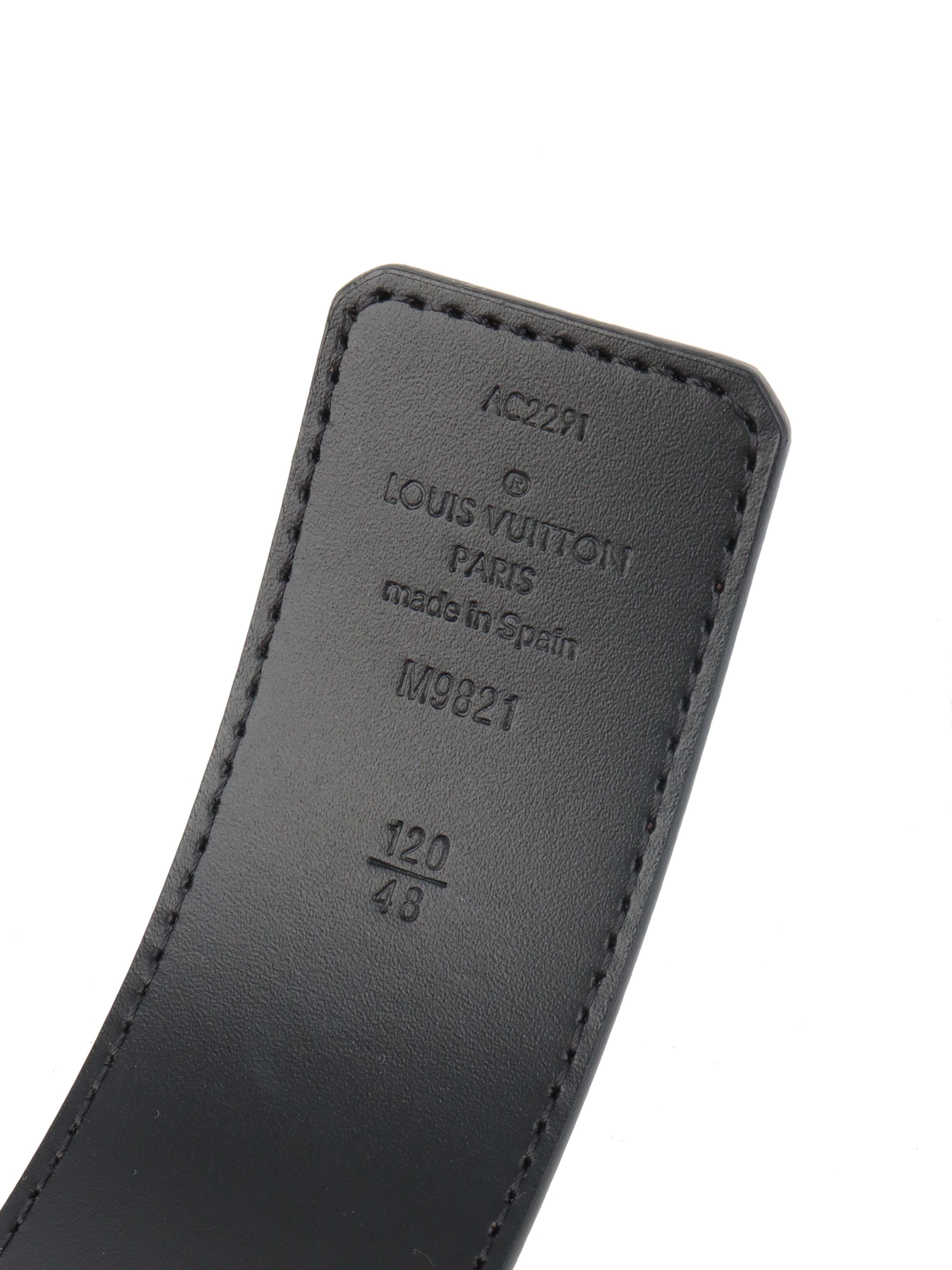 Louis Vuitton Reversible Monogram Belt 40mm.