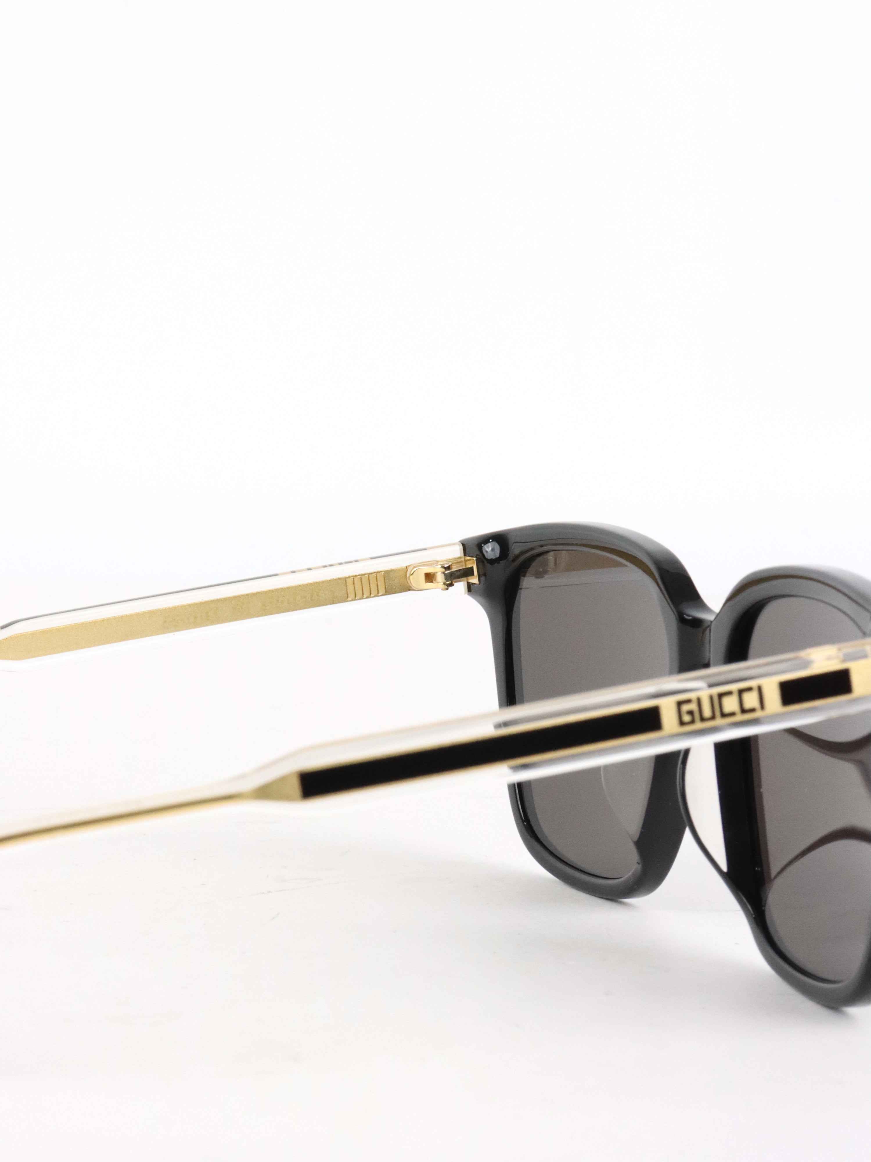 Gucci Black/Gold Sunglasses