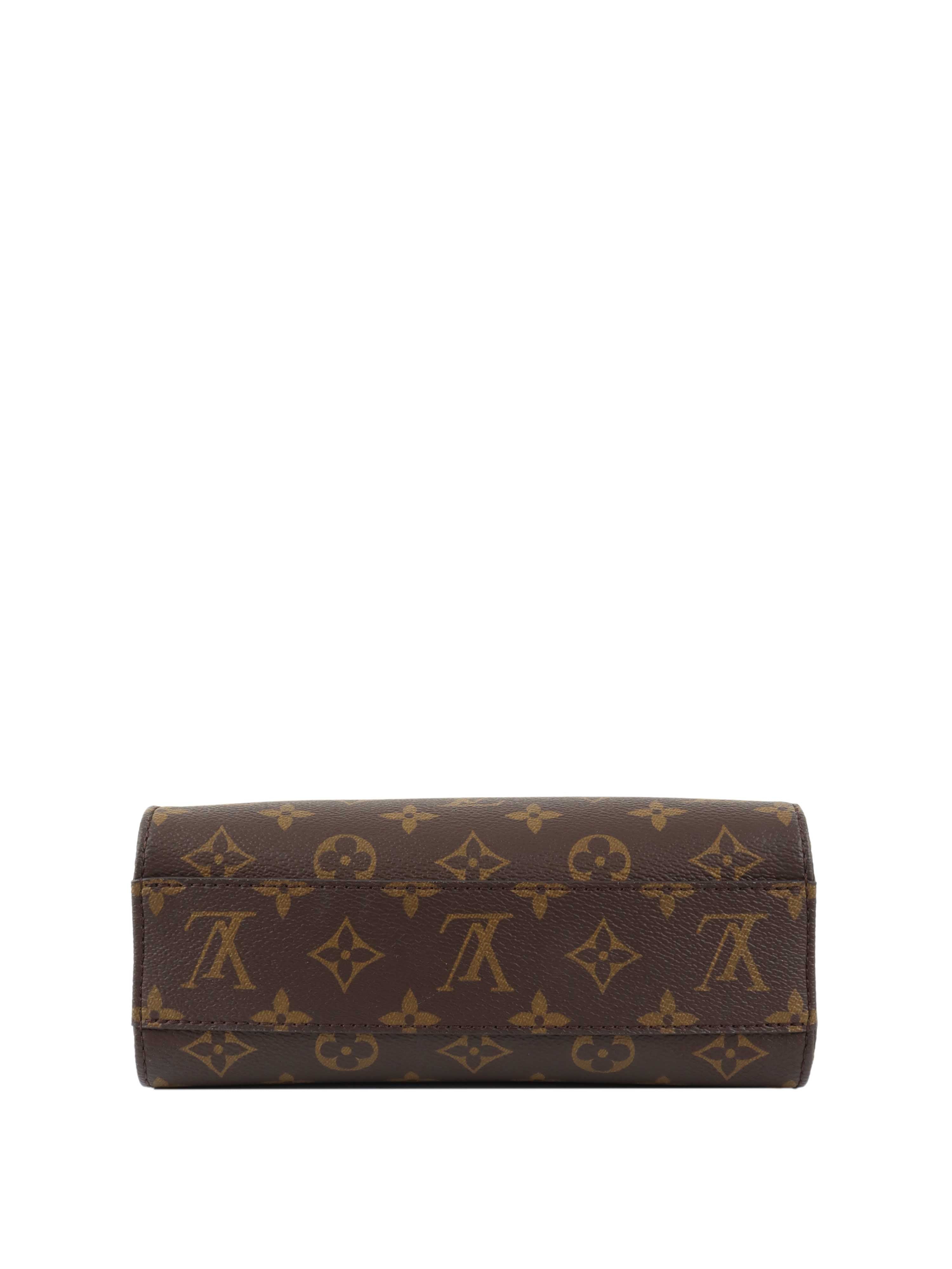 Louis Vuitton Sac Plat BB.