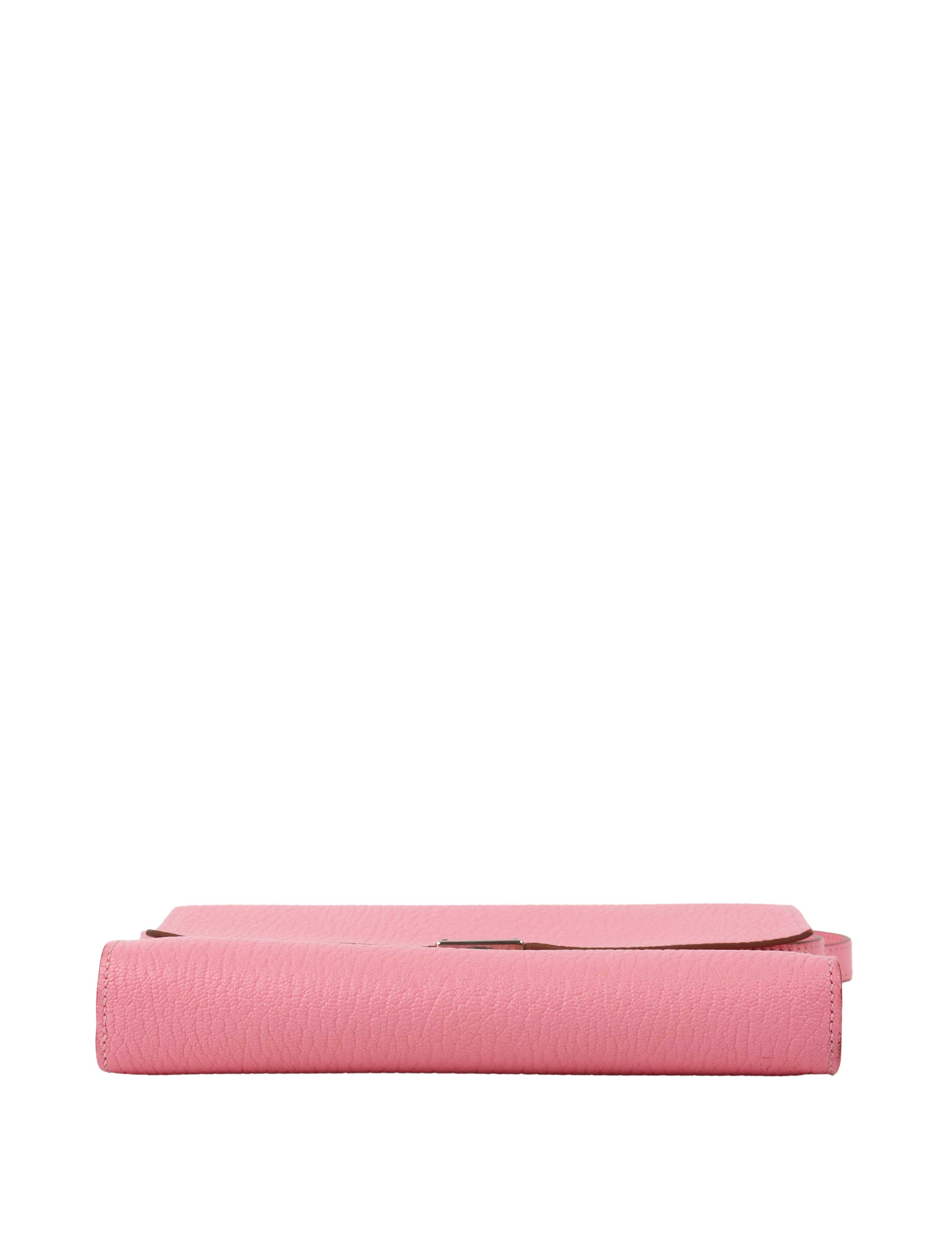 Hermes Pink Wallet on Chain.