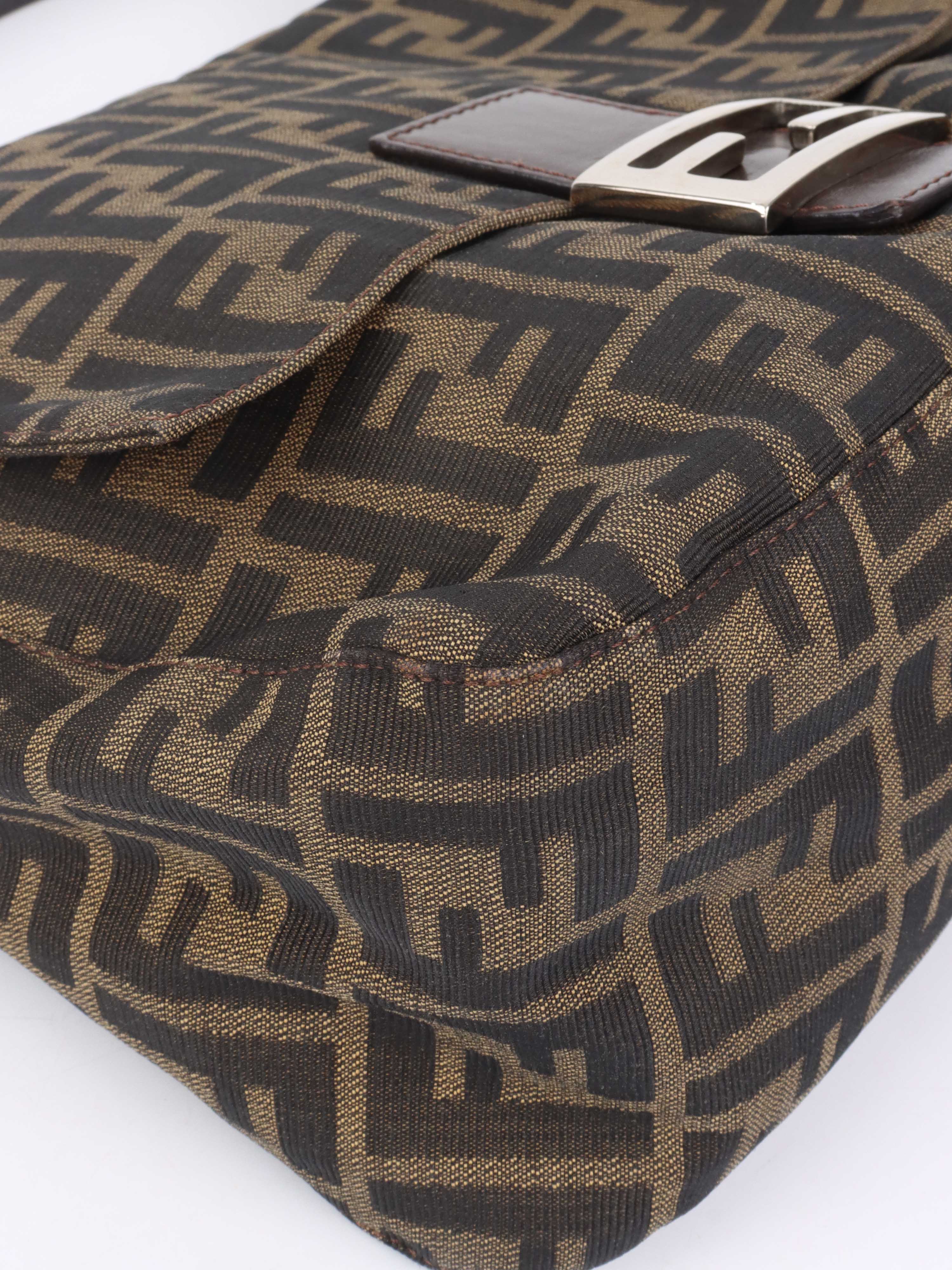 Fendi Zucca Mamma Baguette.