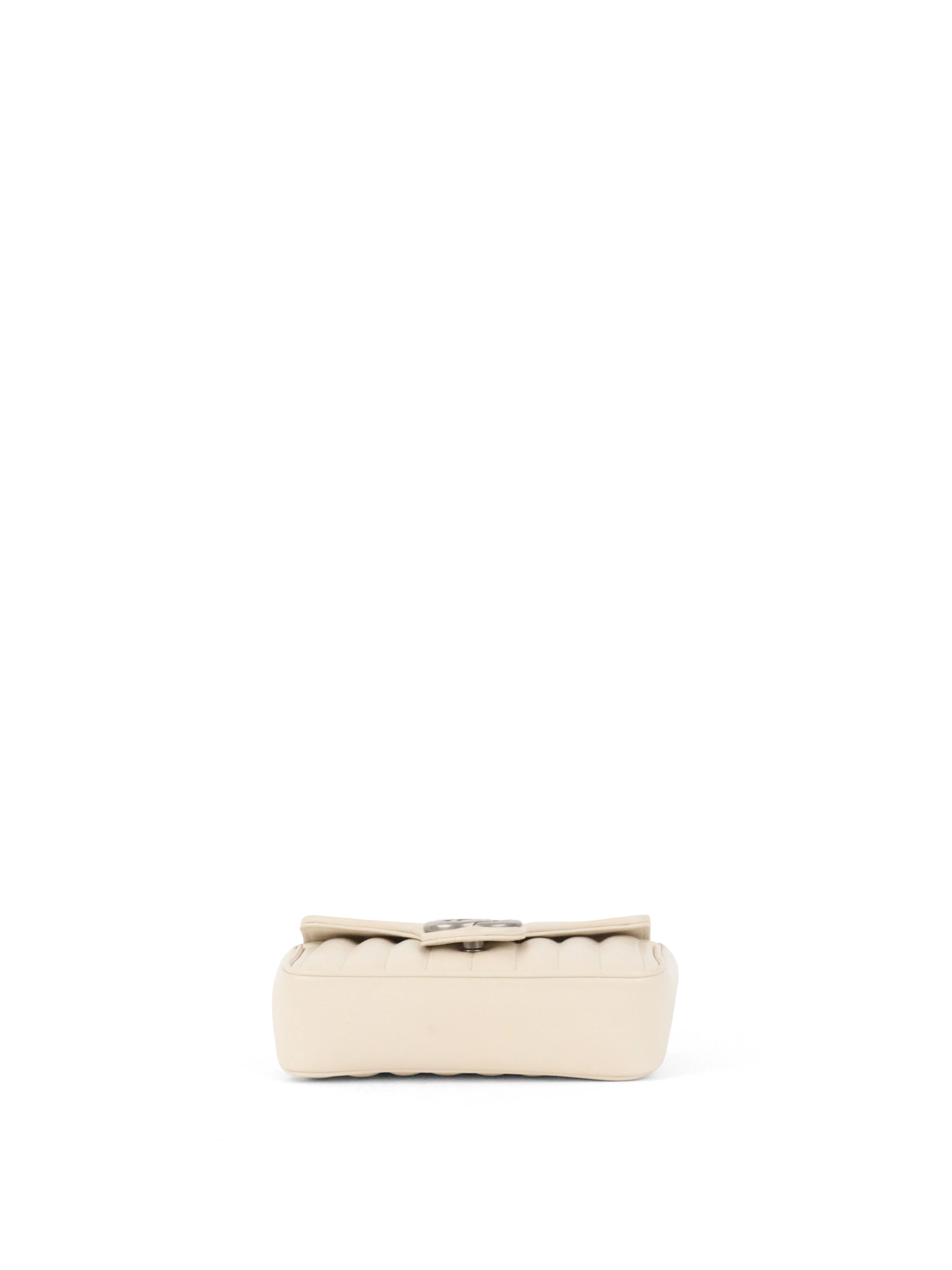 Gucci Super Mini White Chain Bag