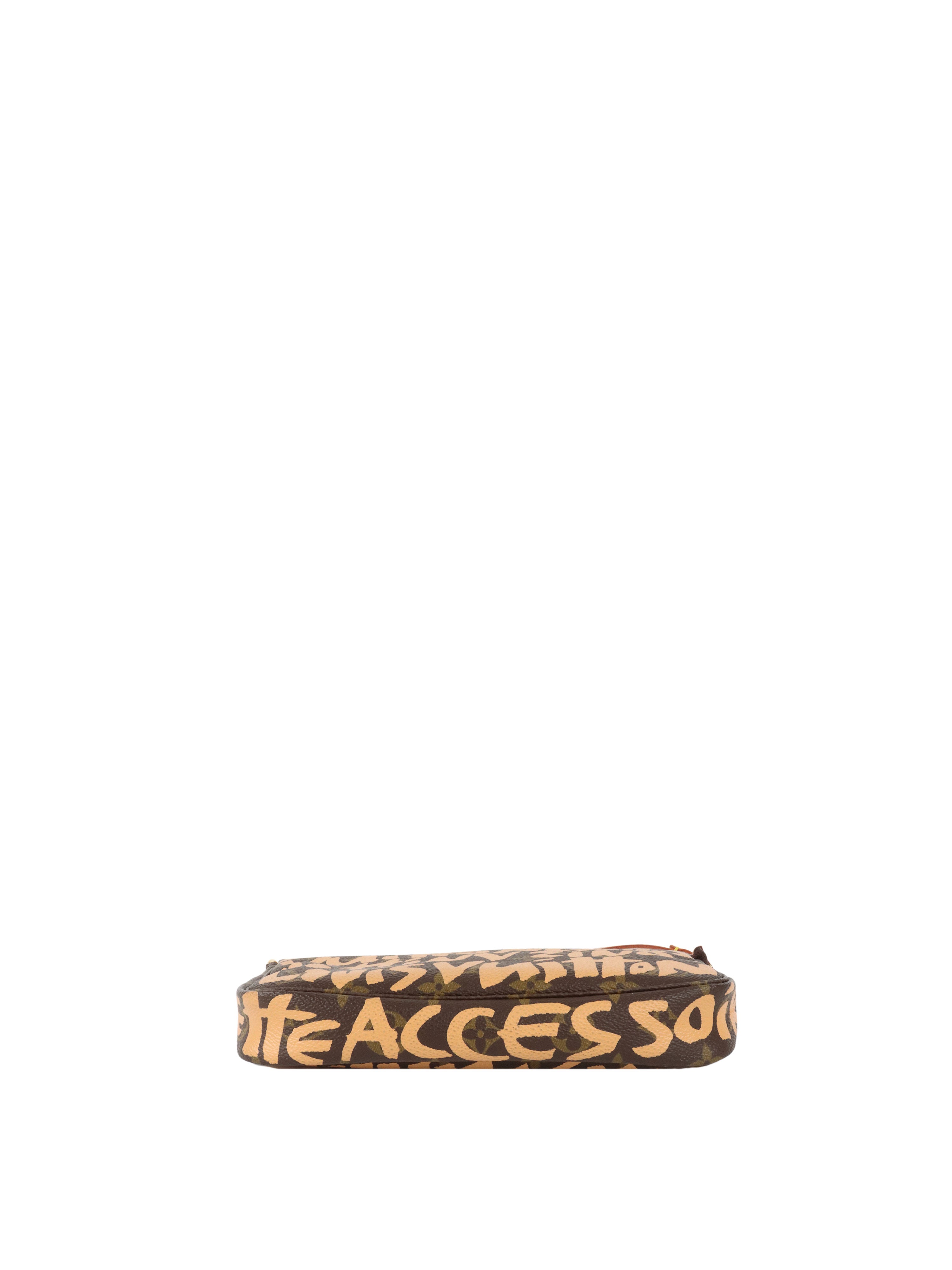 Louis Vuitton Graffiti Pochette Accessories.