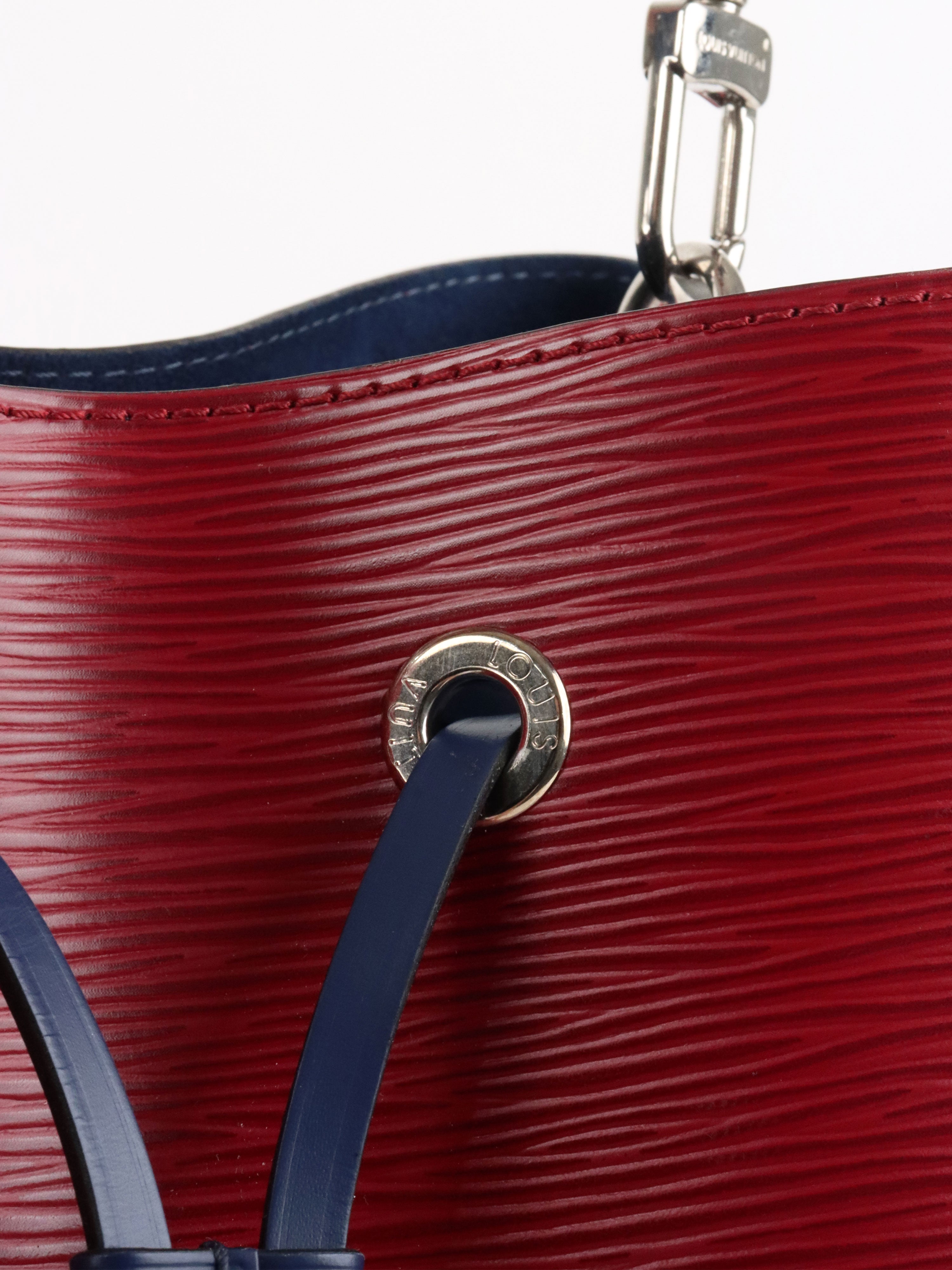 Louis Vuitton Red  Navy Epi Leather NeoNoe MM