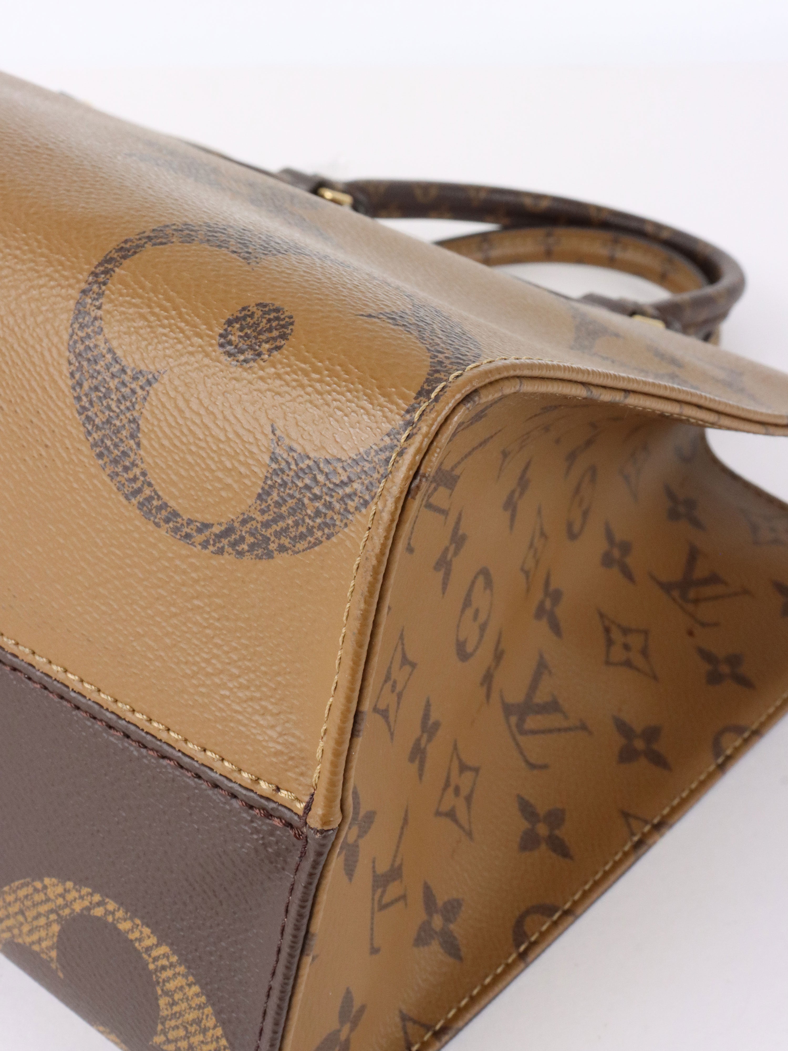 Louis Vuitton Monogram Onthego MM Bag