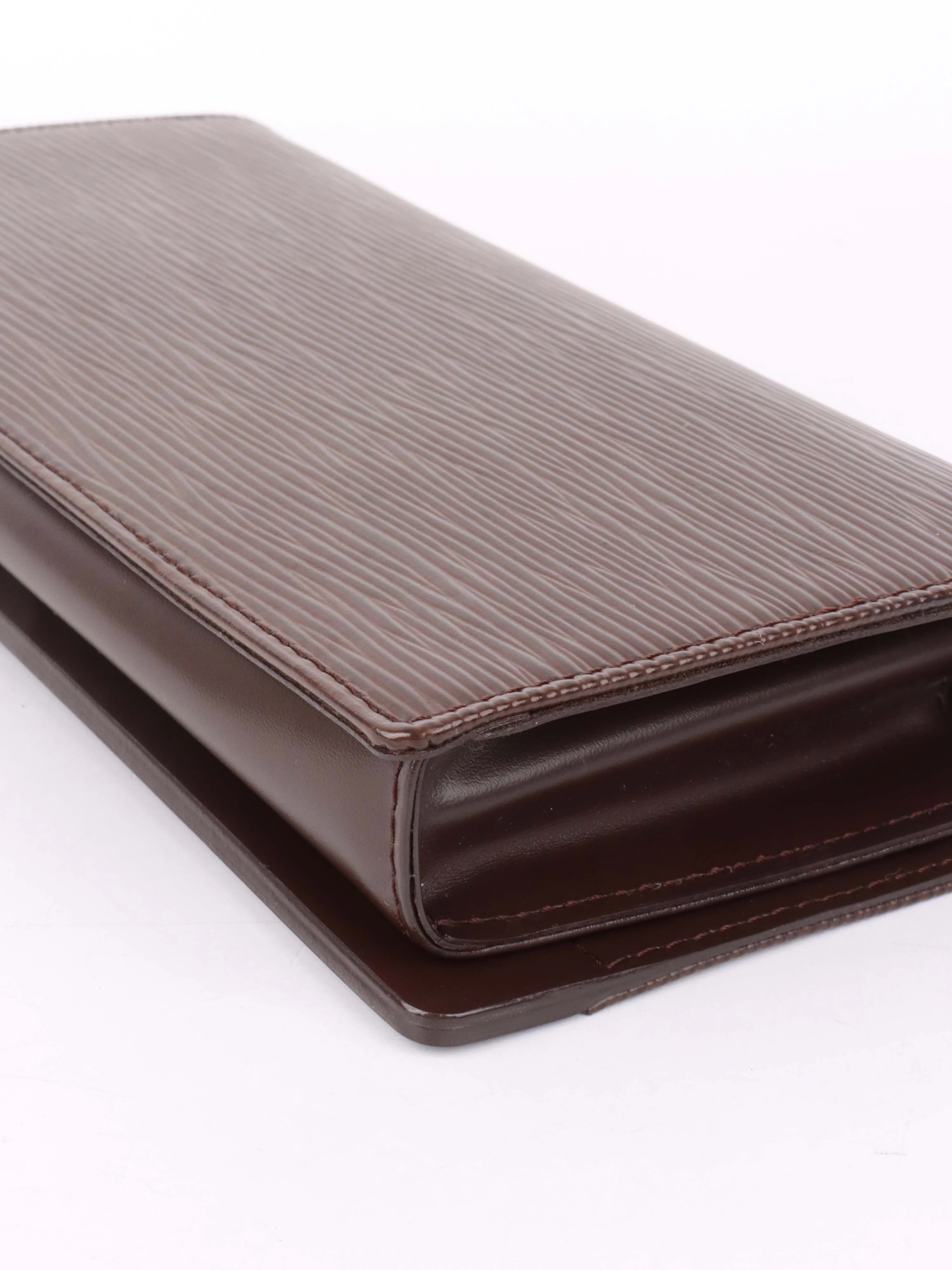 Louis Vuitton Brown Epi Leather Honfleur Clutch.