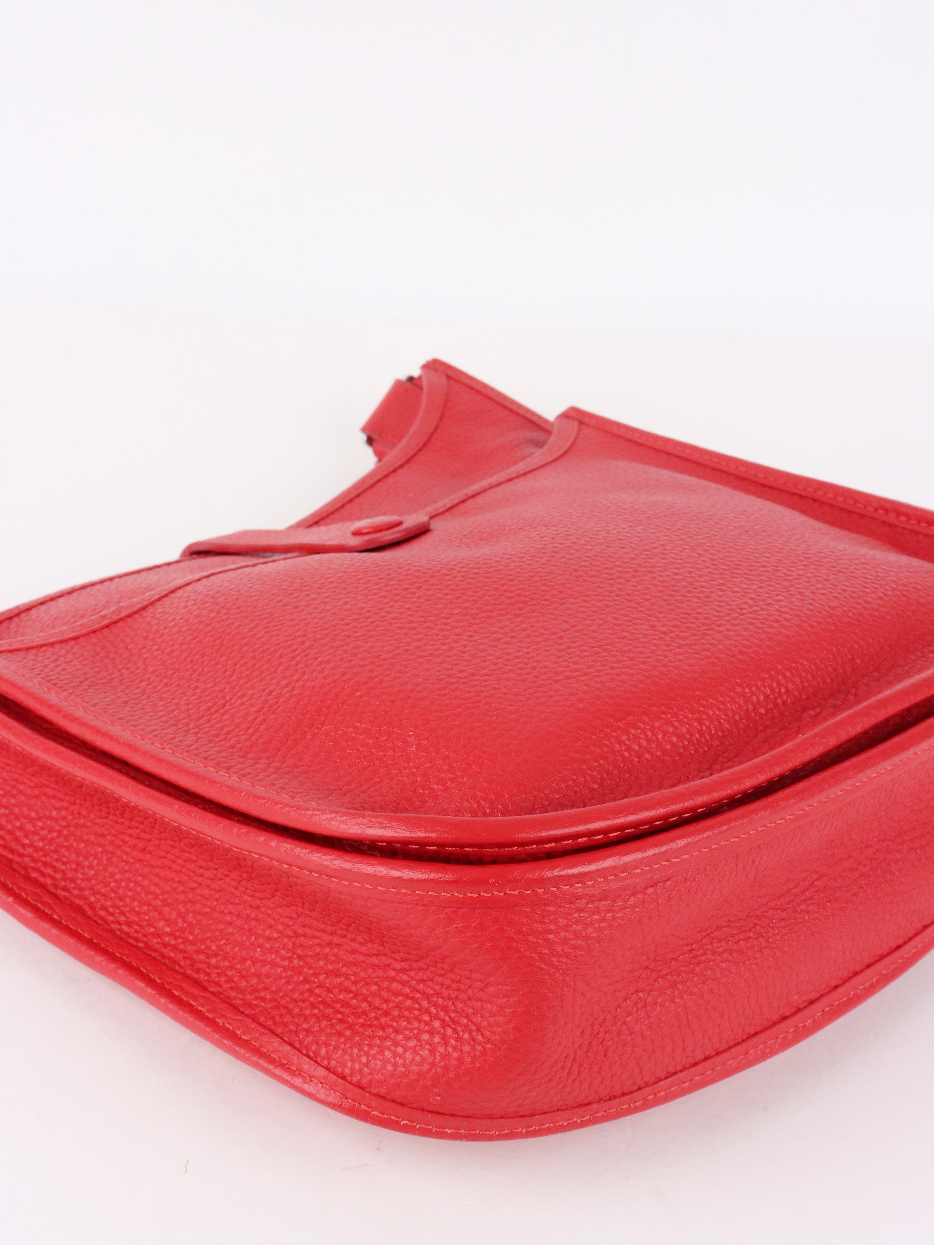 Hermes Taurillon Clemence Q5 Rouge Casaque Evelyne 29 Stamp Square J