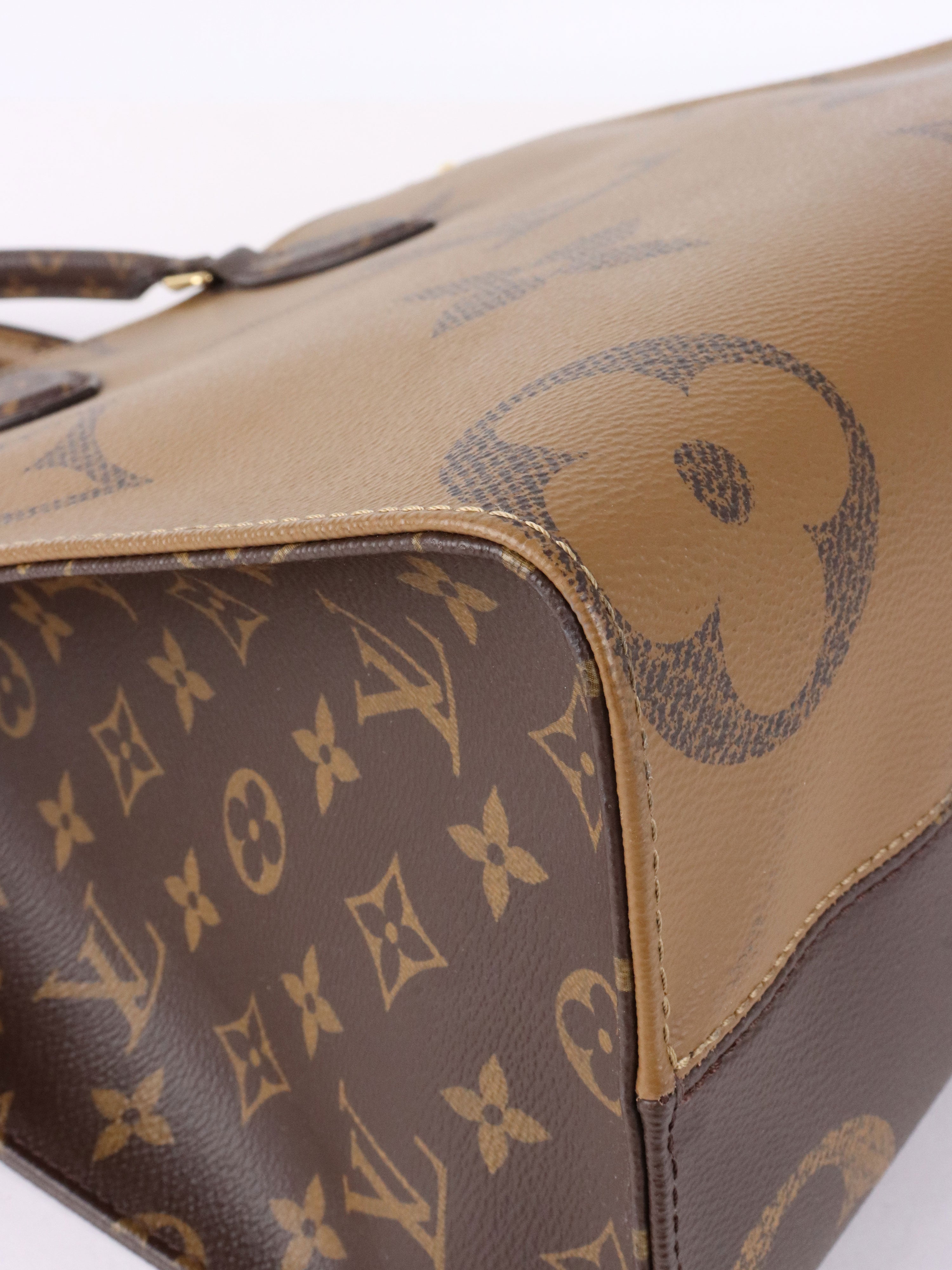 Louis Vuitton Monogram Onthego MM Bag