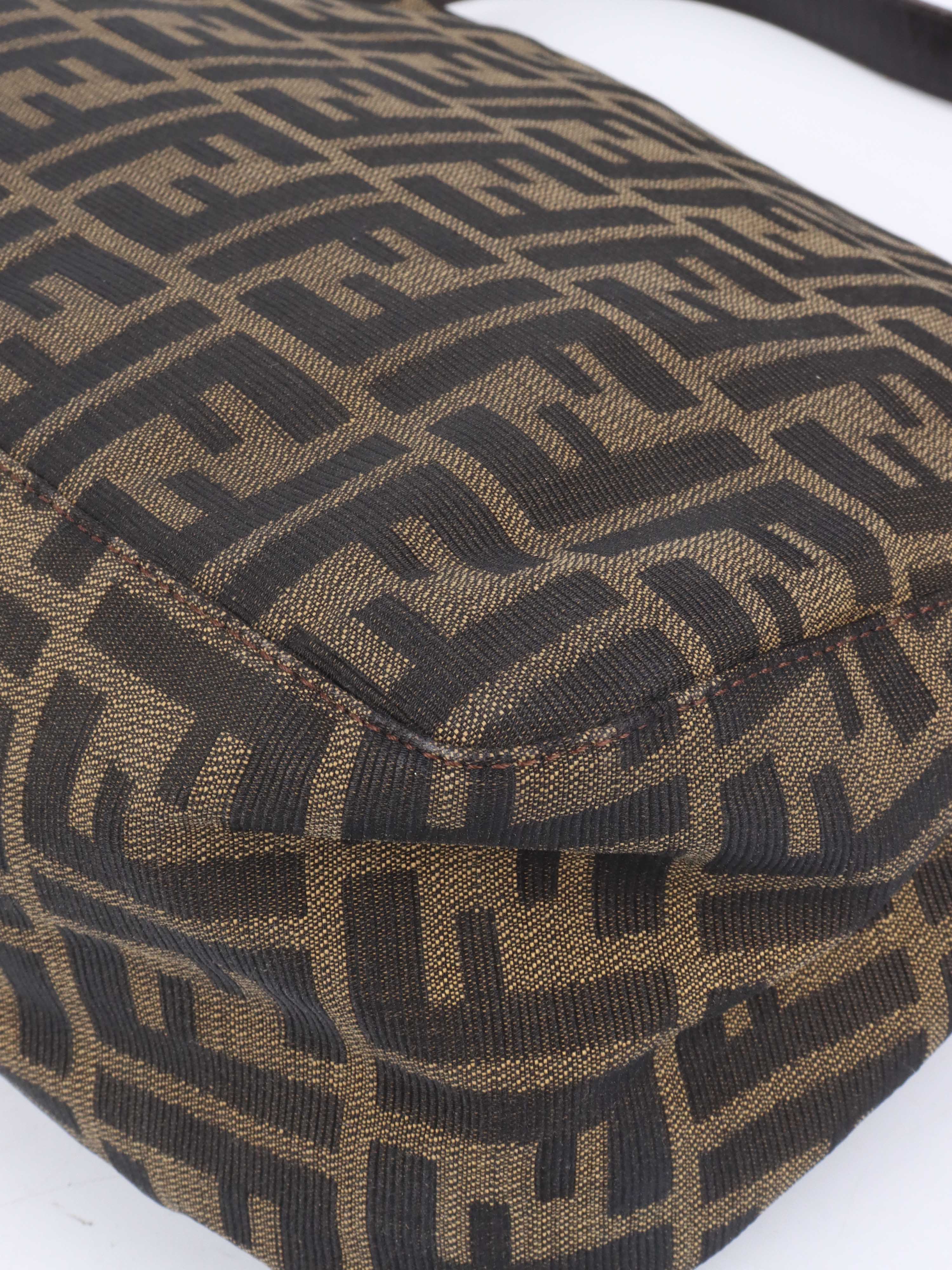 Fendi Zucca Mamma Baguette.