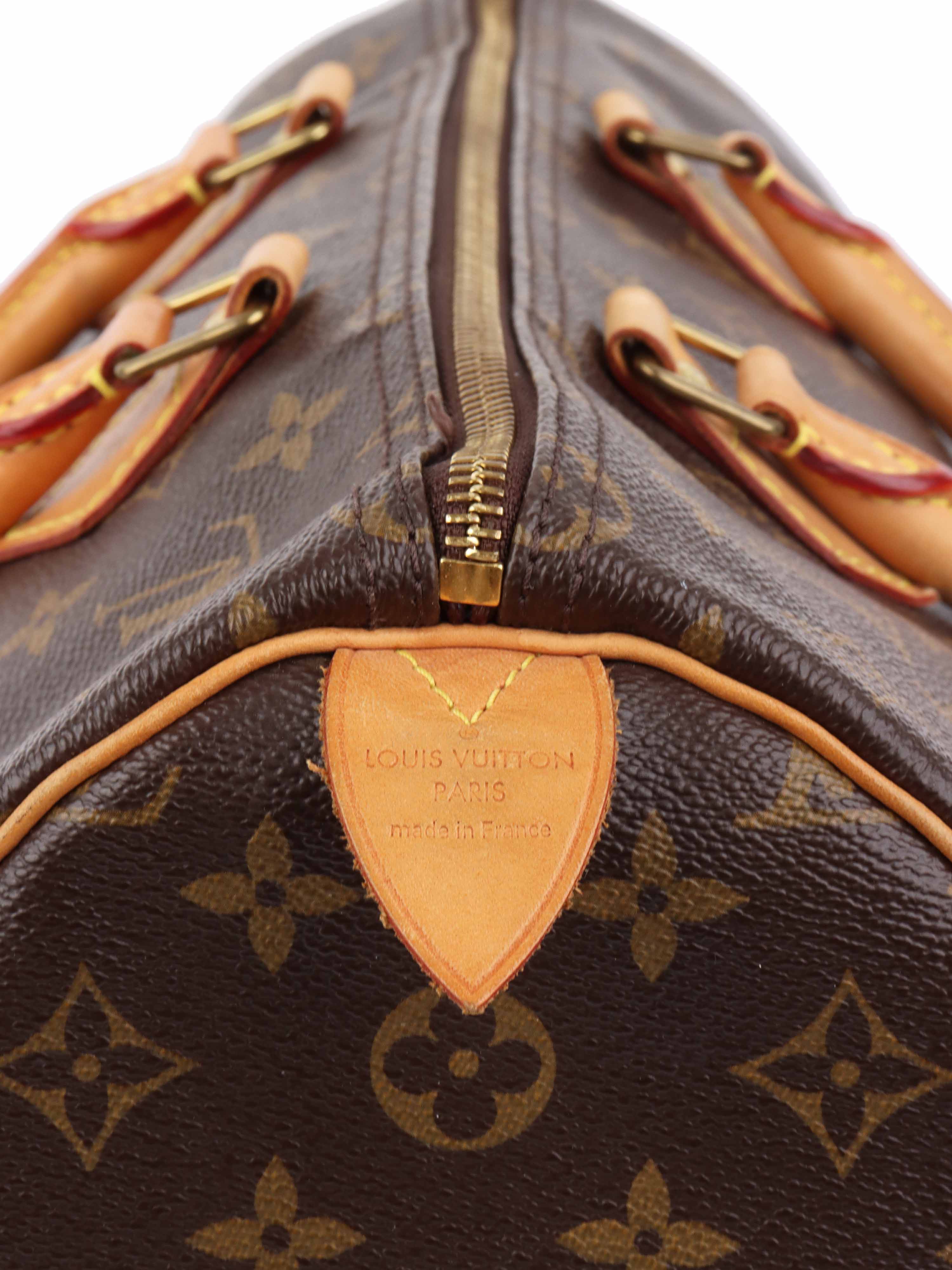 Louis Vuitton Monogram Speedy 30.