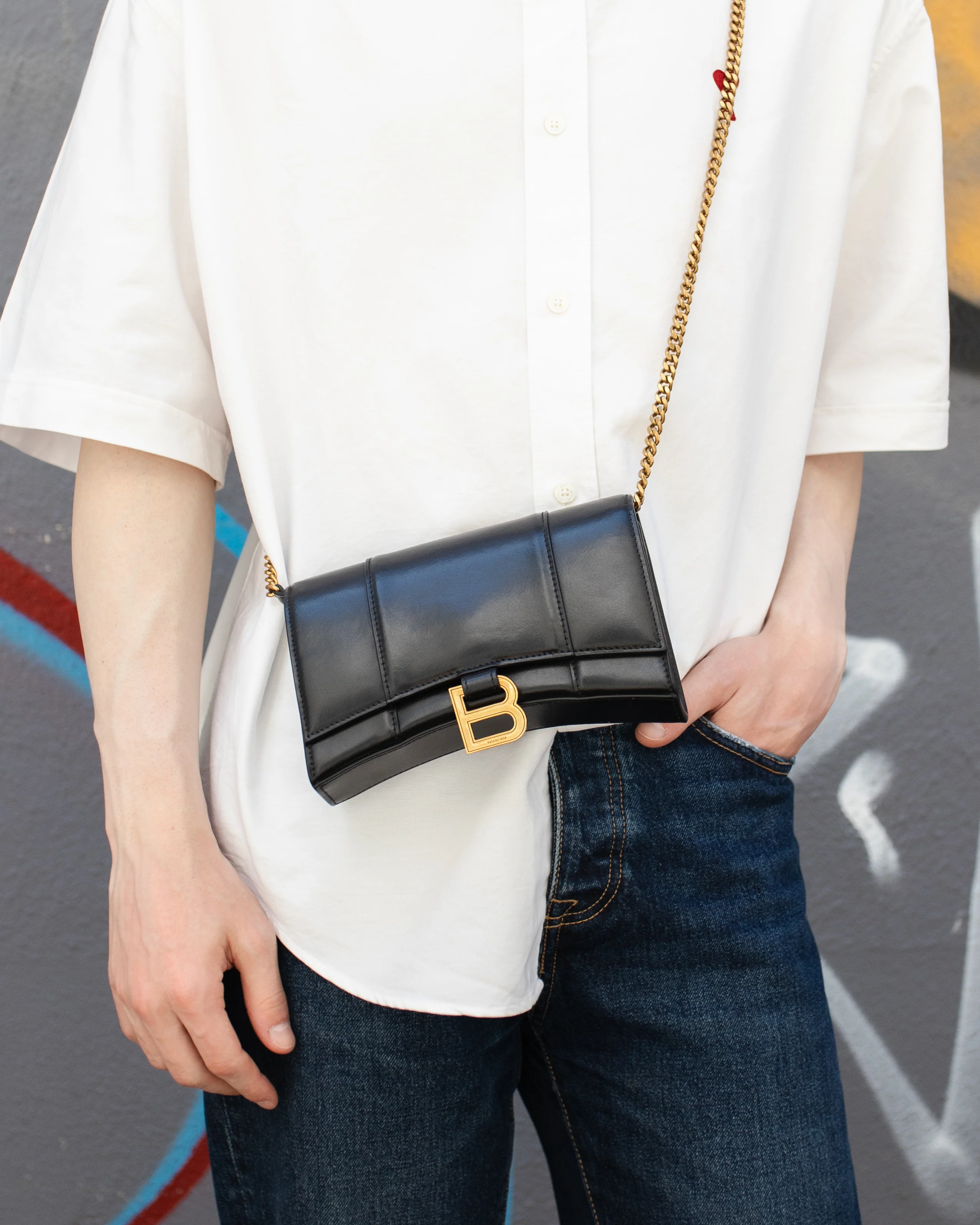 Balenciaga Black Hourglass Wallet On Chain