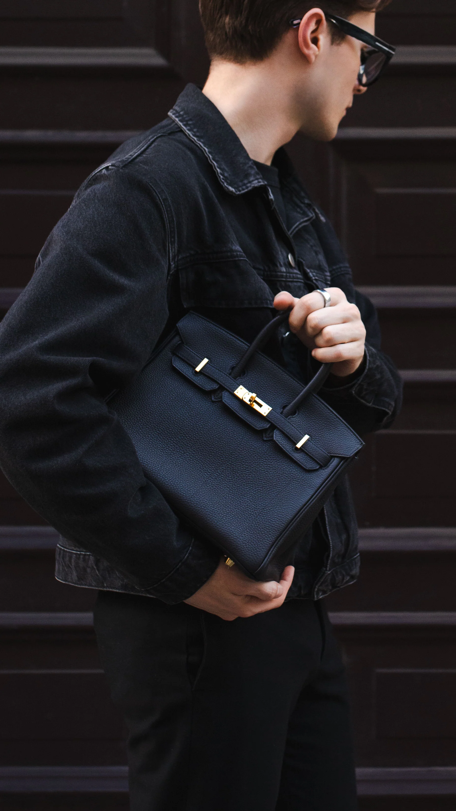 Hermes Noir Birkin 25 Togo Leather GHW Stamp Y