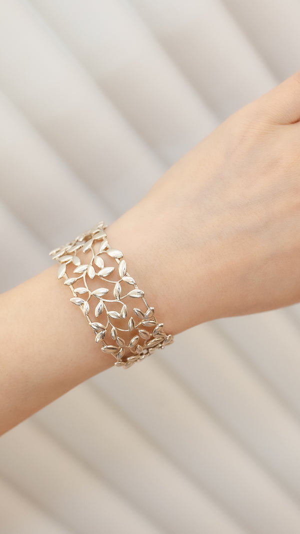 Tiffany  Co Paloma Picasso Olive Leaf Cuff