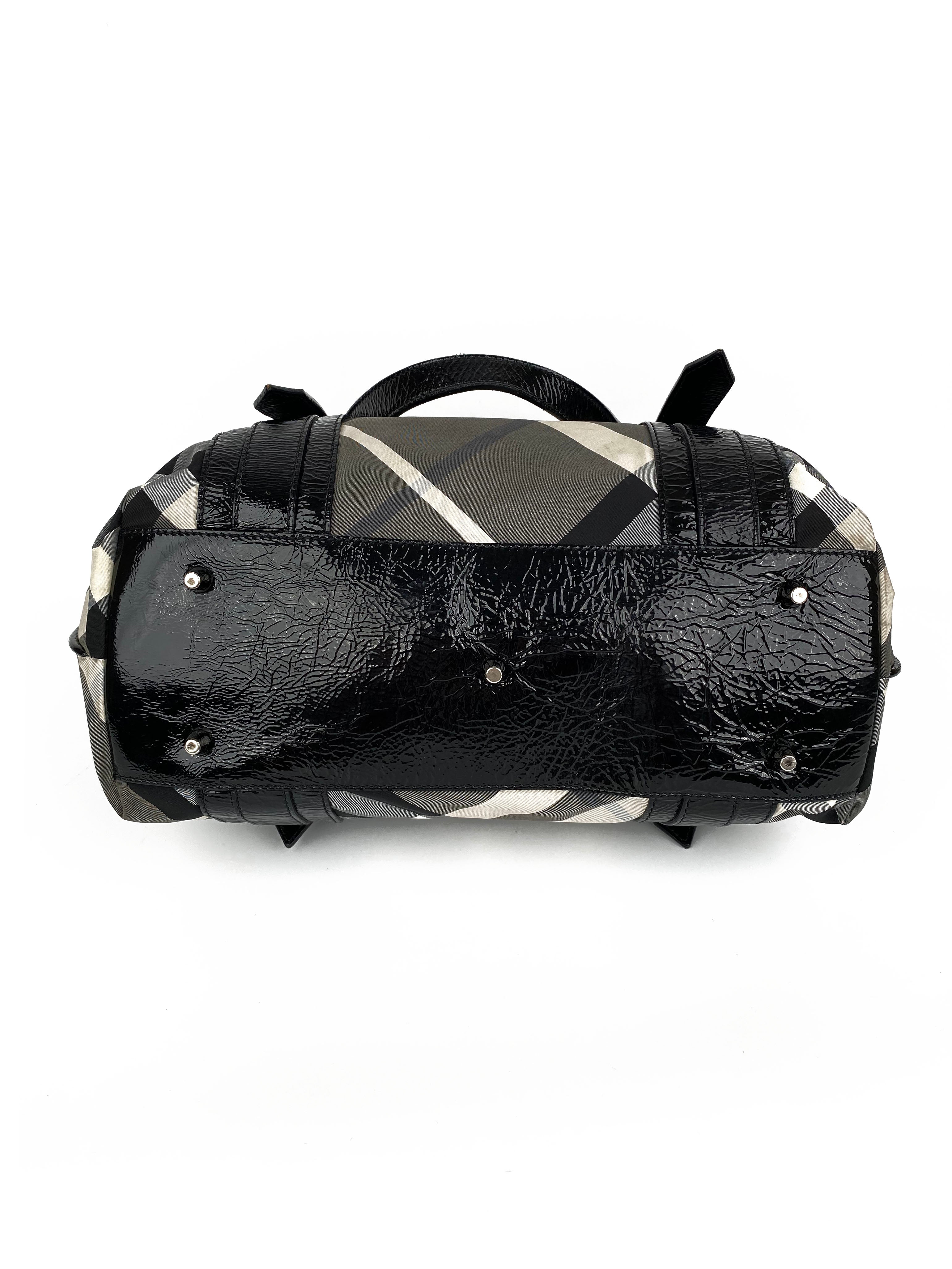Burberry Black  White Large Grey Tote